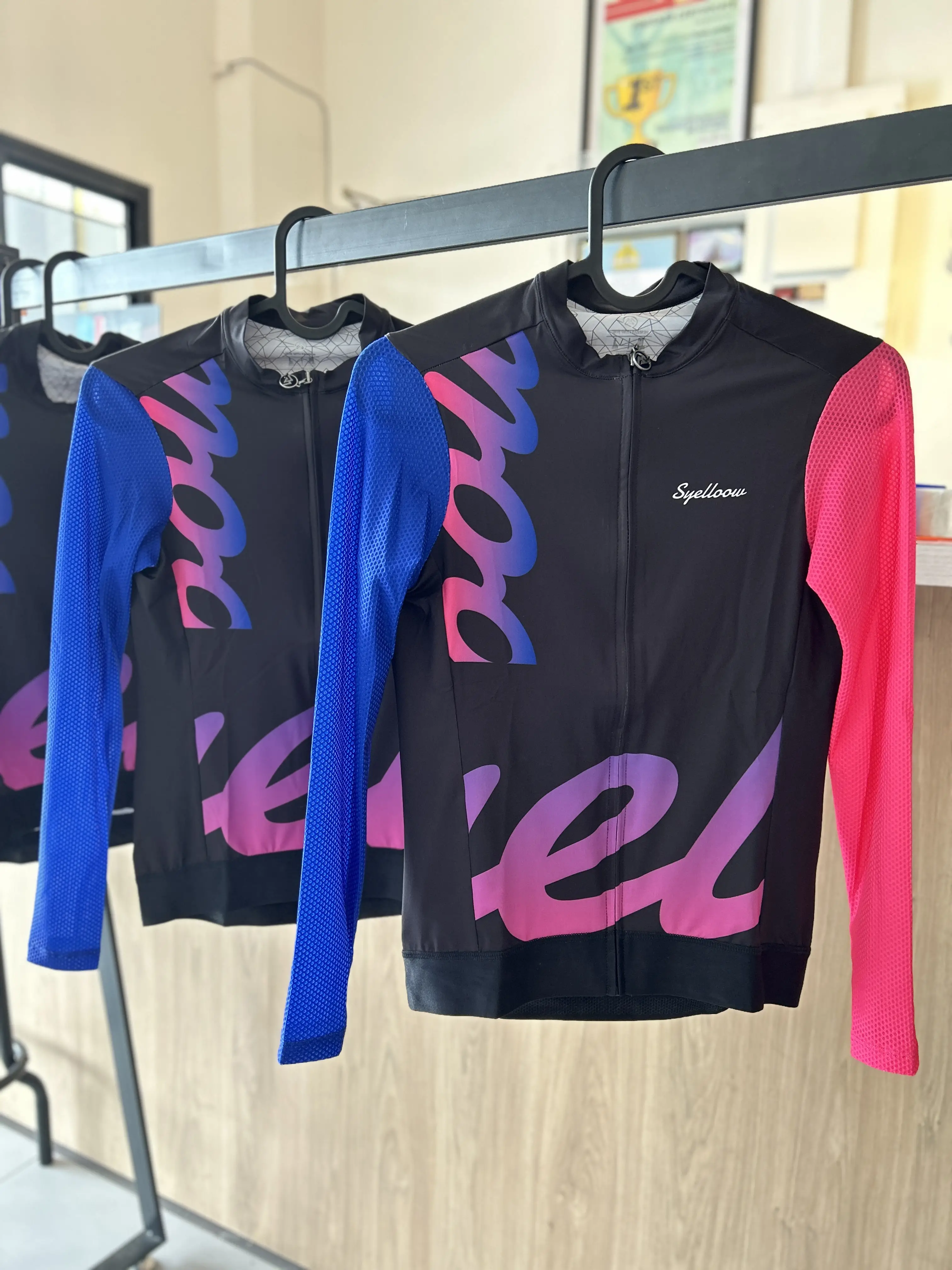 Monton custom made cycling jersey