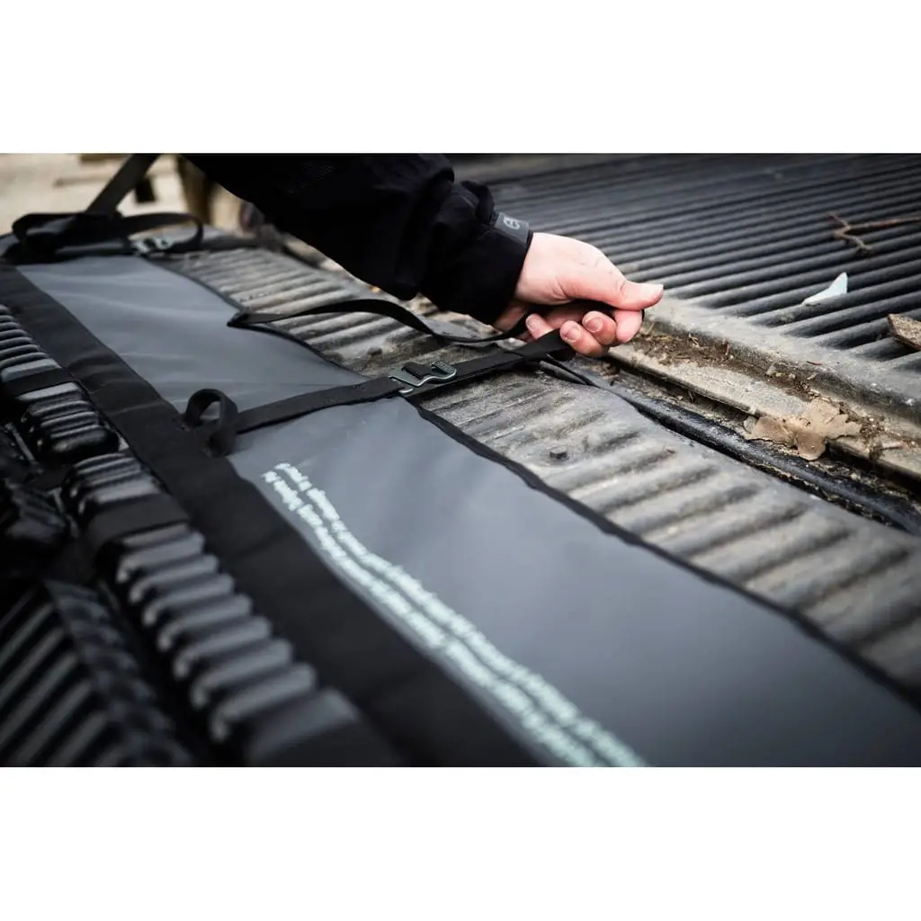 Evoc Tail Gate Pad Curve