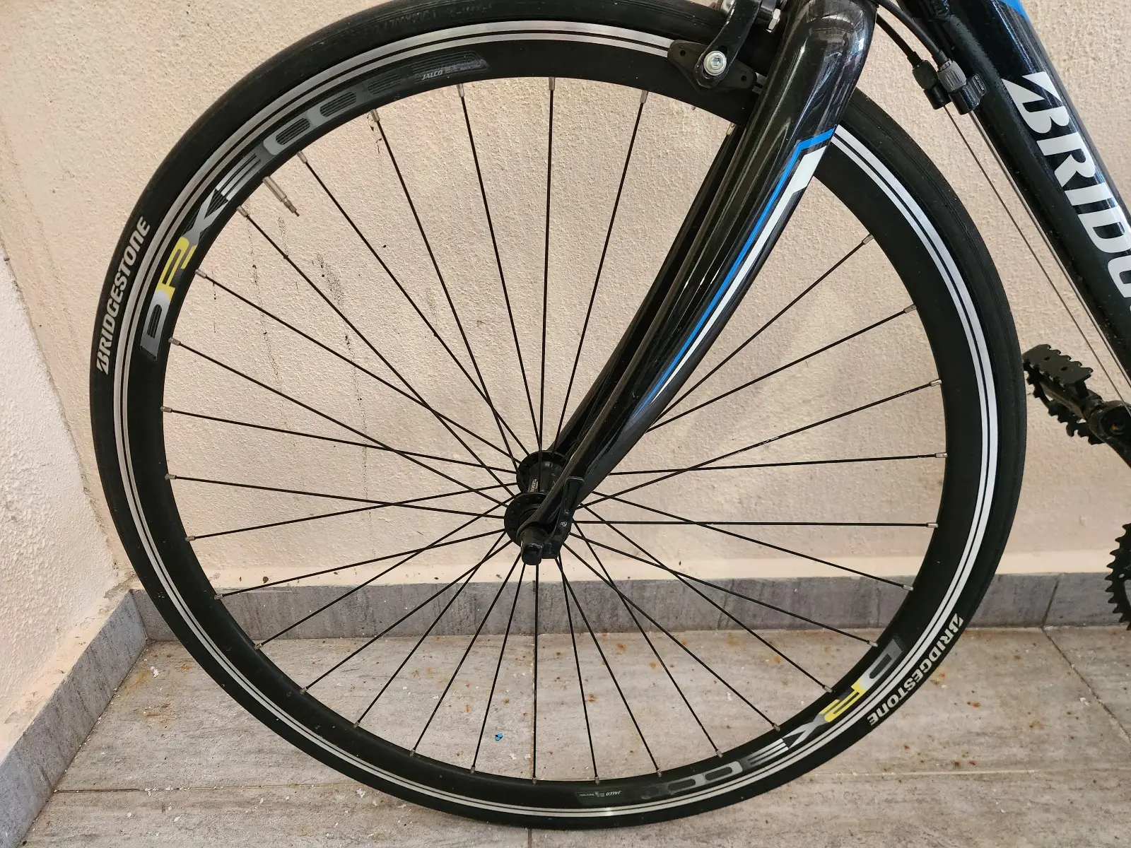 Road bike for kids 7-11 years old