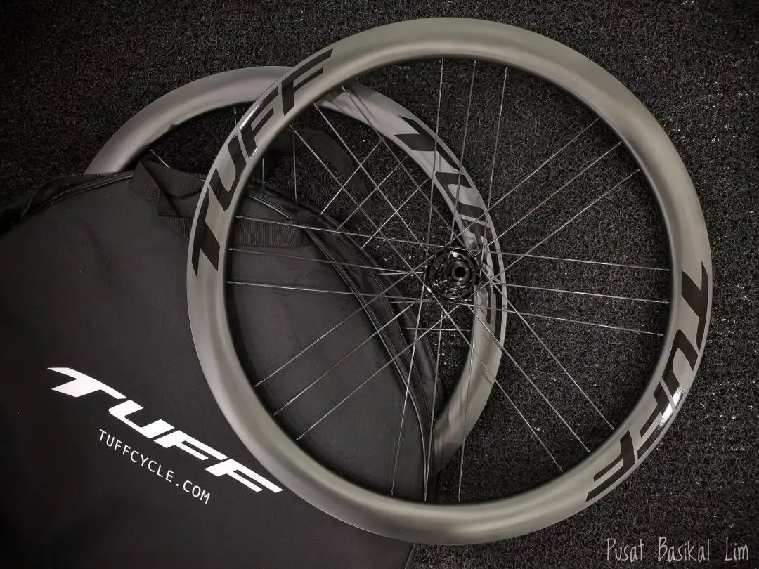 Tuff SAW 46 G3 Disc Carbon Wheelset