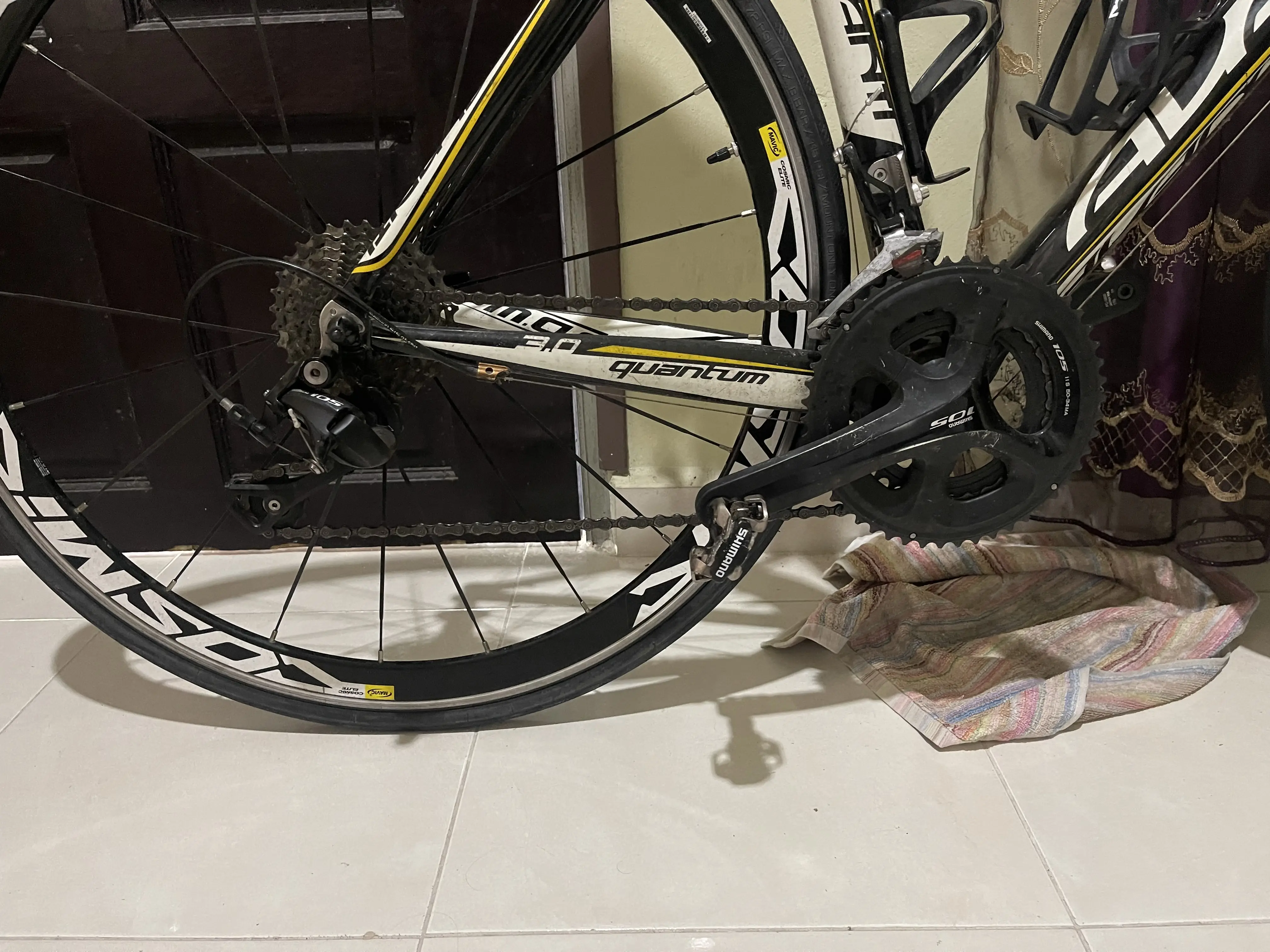 Avanti Quantum Shimano R7000 105 11 speed