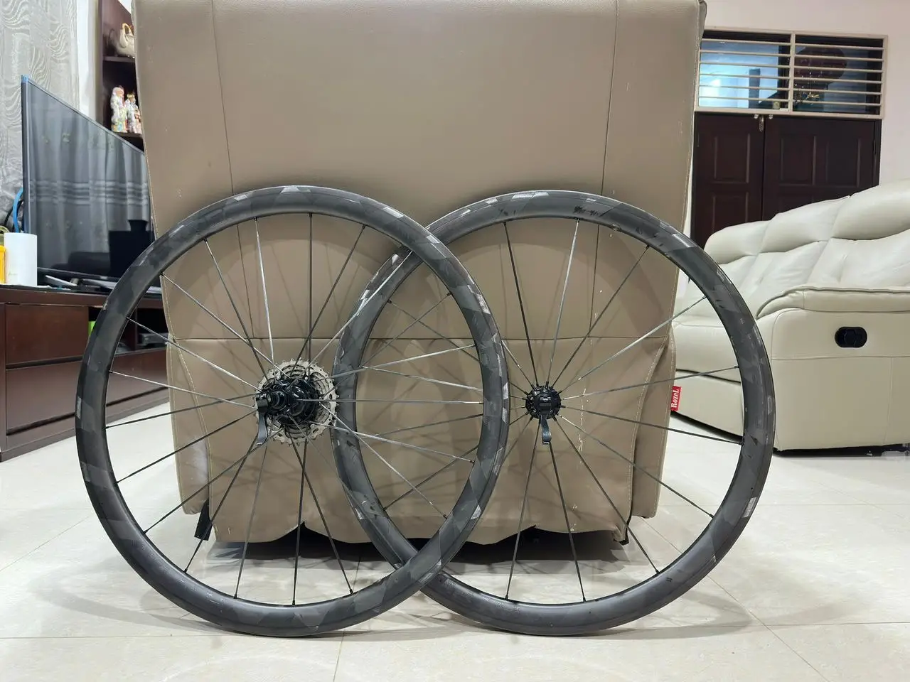 Hyper Wheel Carbon 38mm Rim Brake