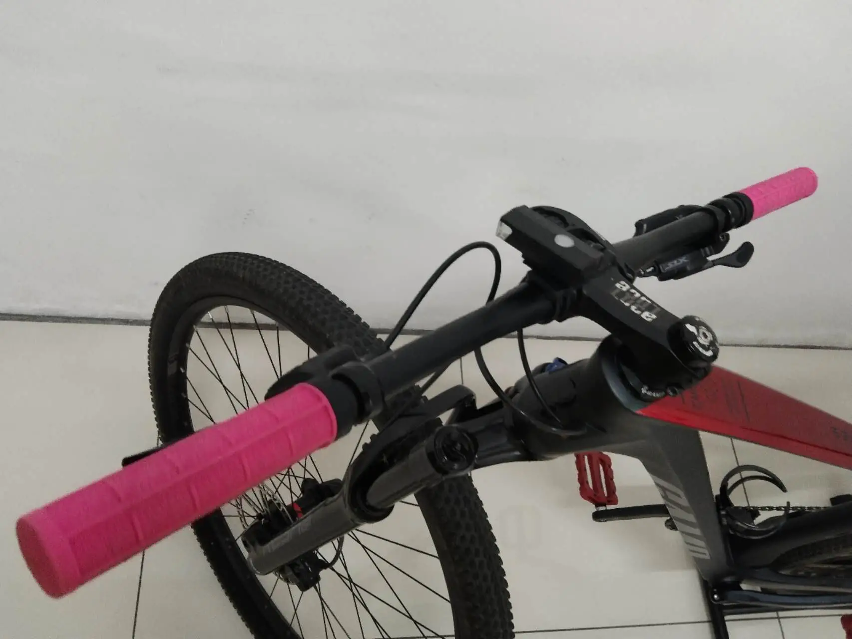 Used 29" Carbon MTB + Rockshox Reba