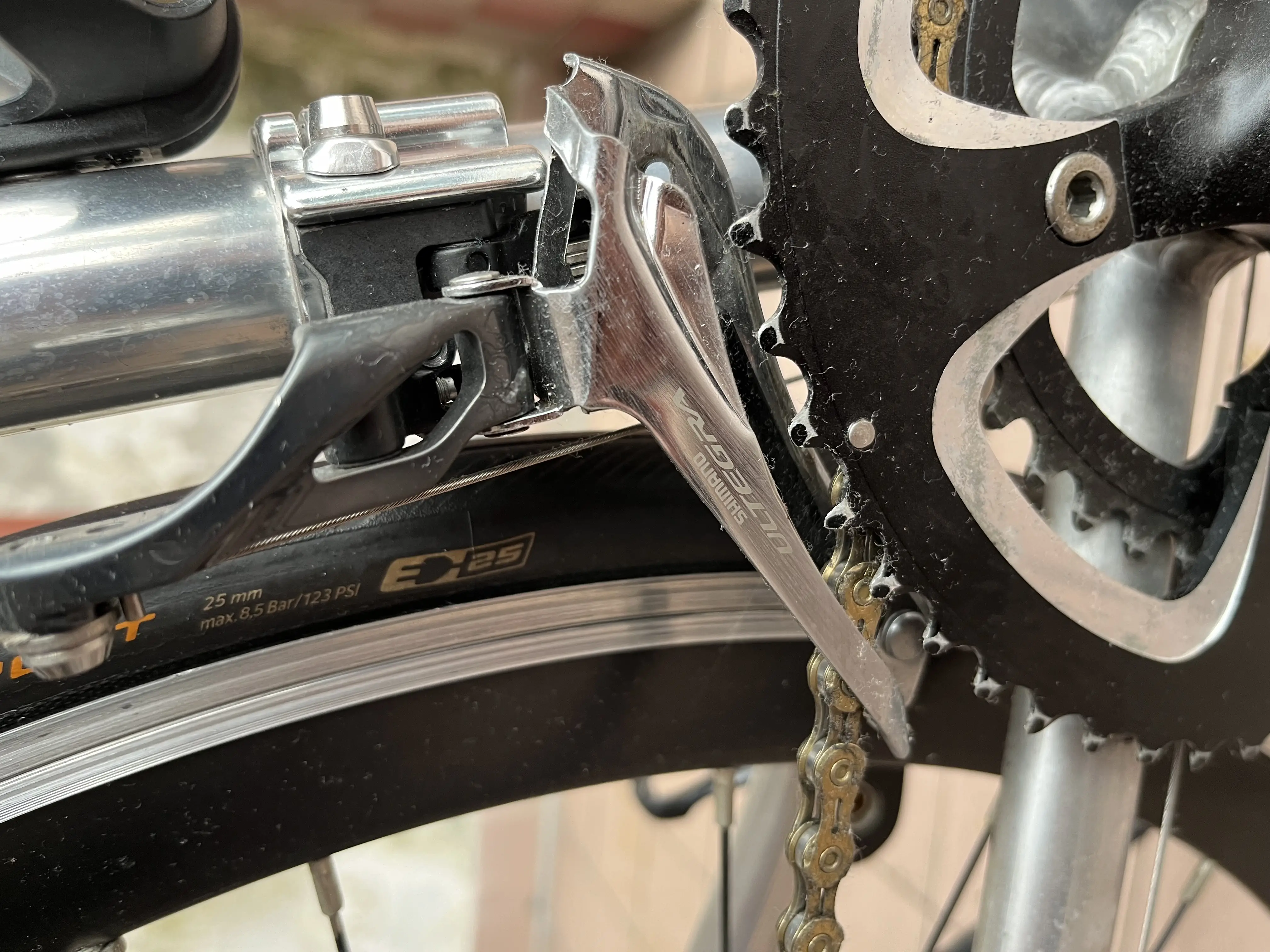 Polygon F100