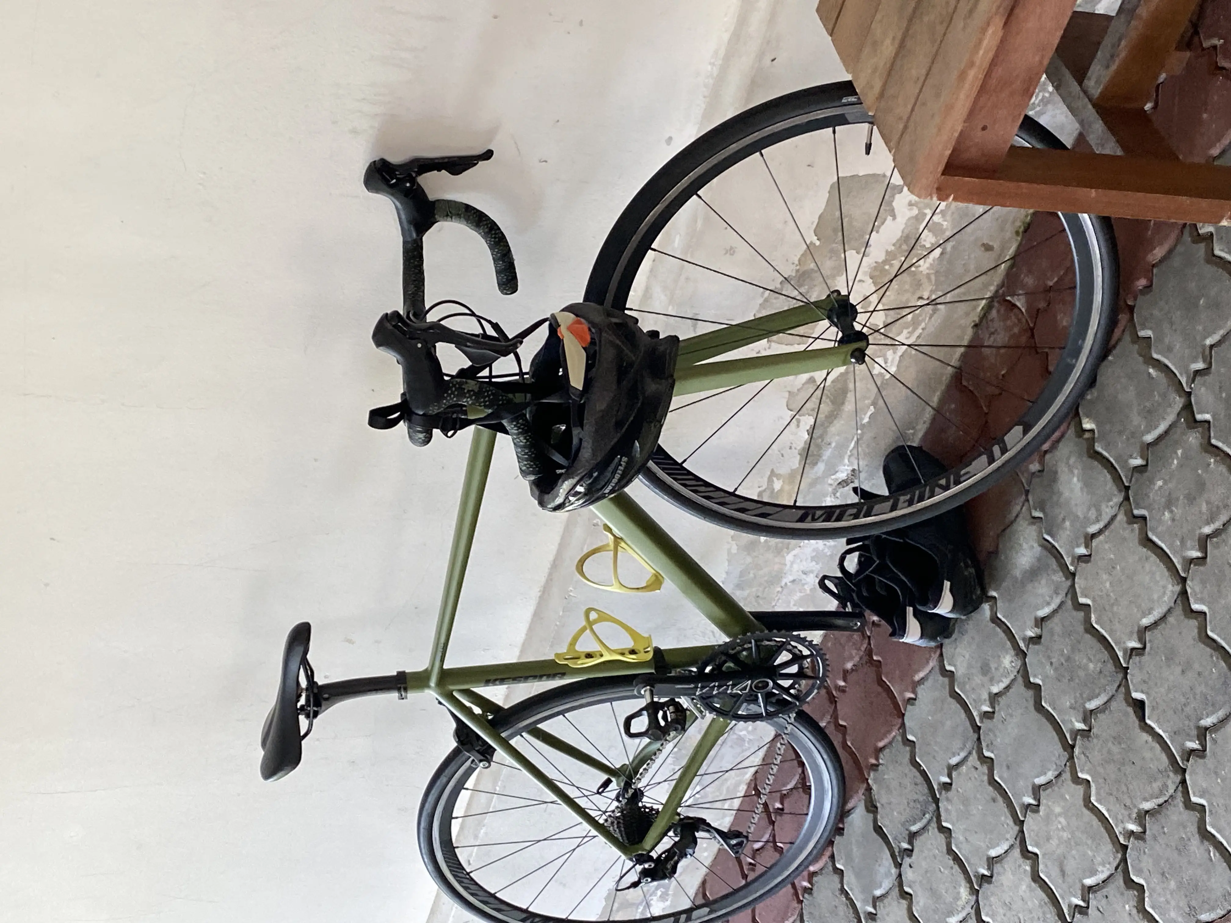 Kespor scandium (like carbon)