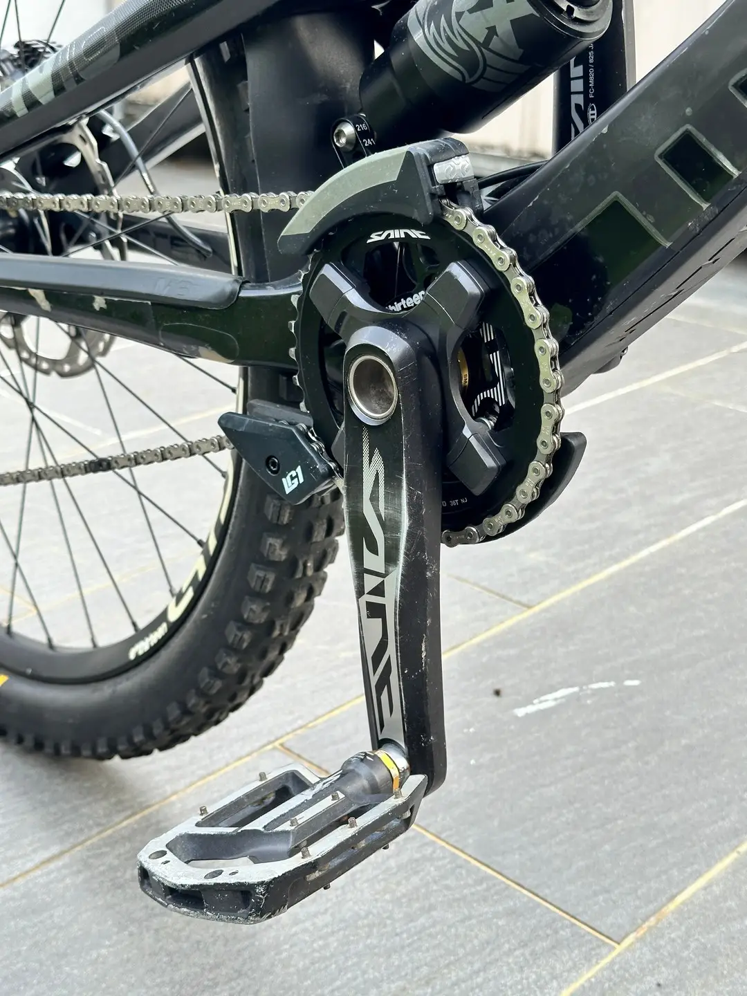 [WTS] Intense M16C Carbon Downhill Bike Complete
