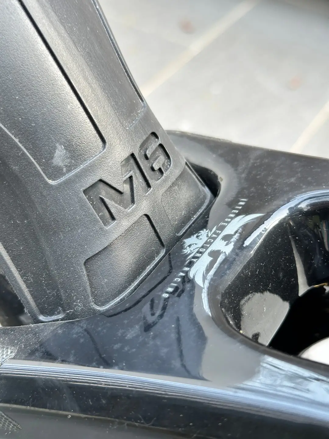 [WTS] Intense M16C Carbon Downhill Bike Complete
