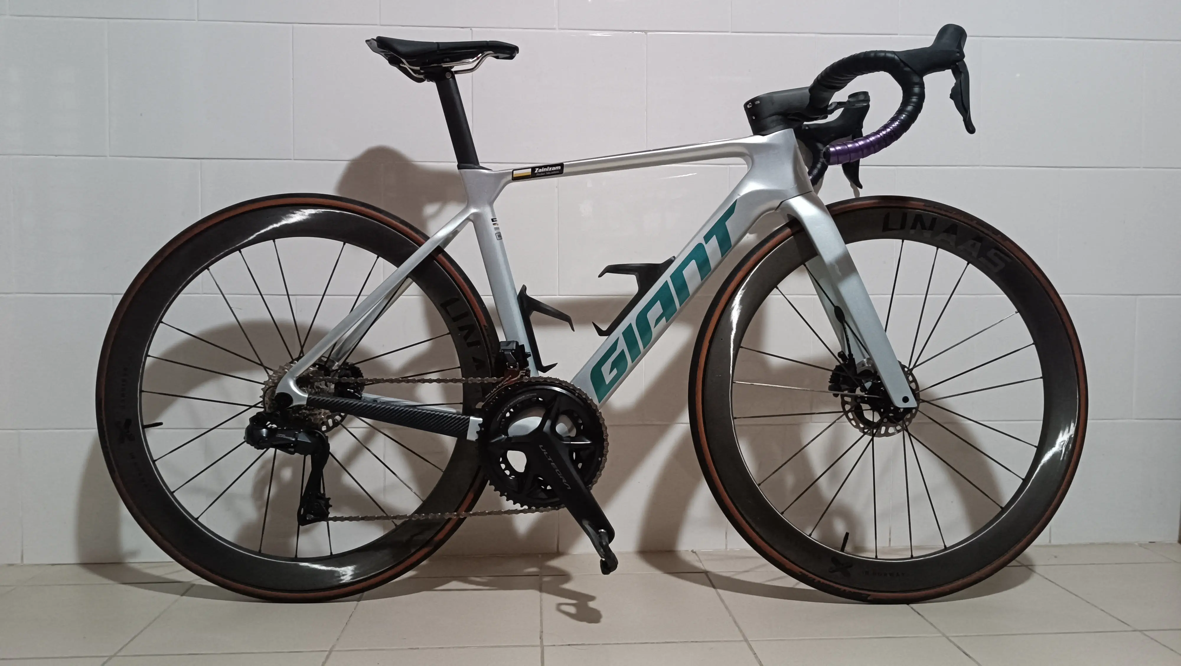 Giant TCR Adv Pro 1 2023