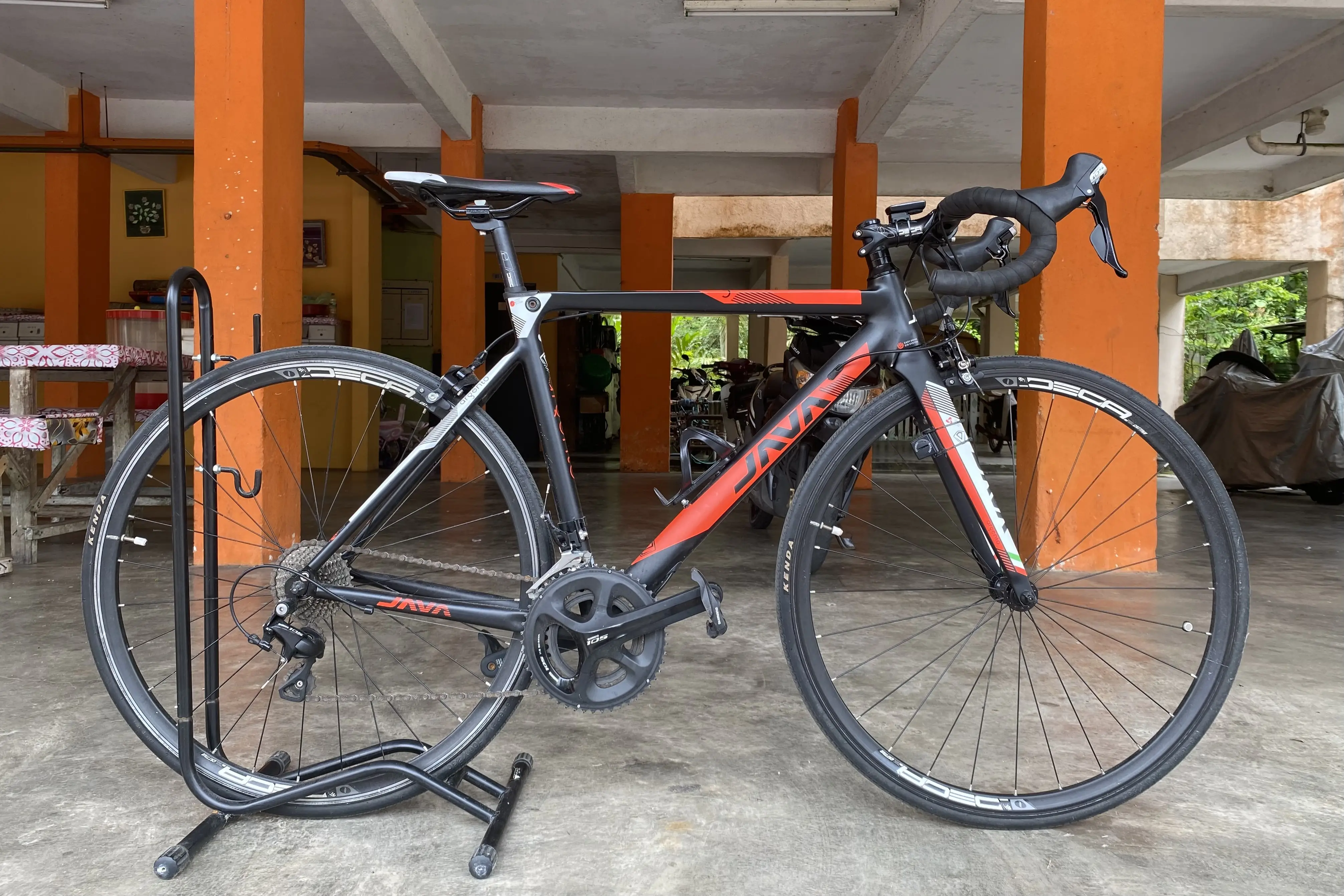 Roadbike Java Argento