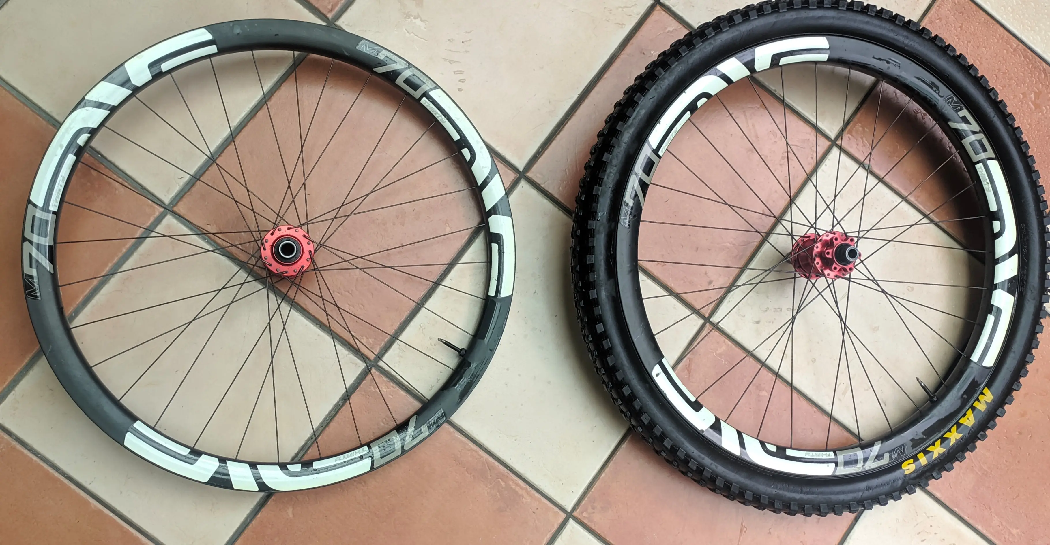 Enve M70 30mm 27.5" carbon wheelset