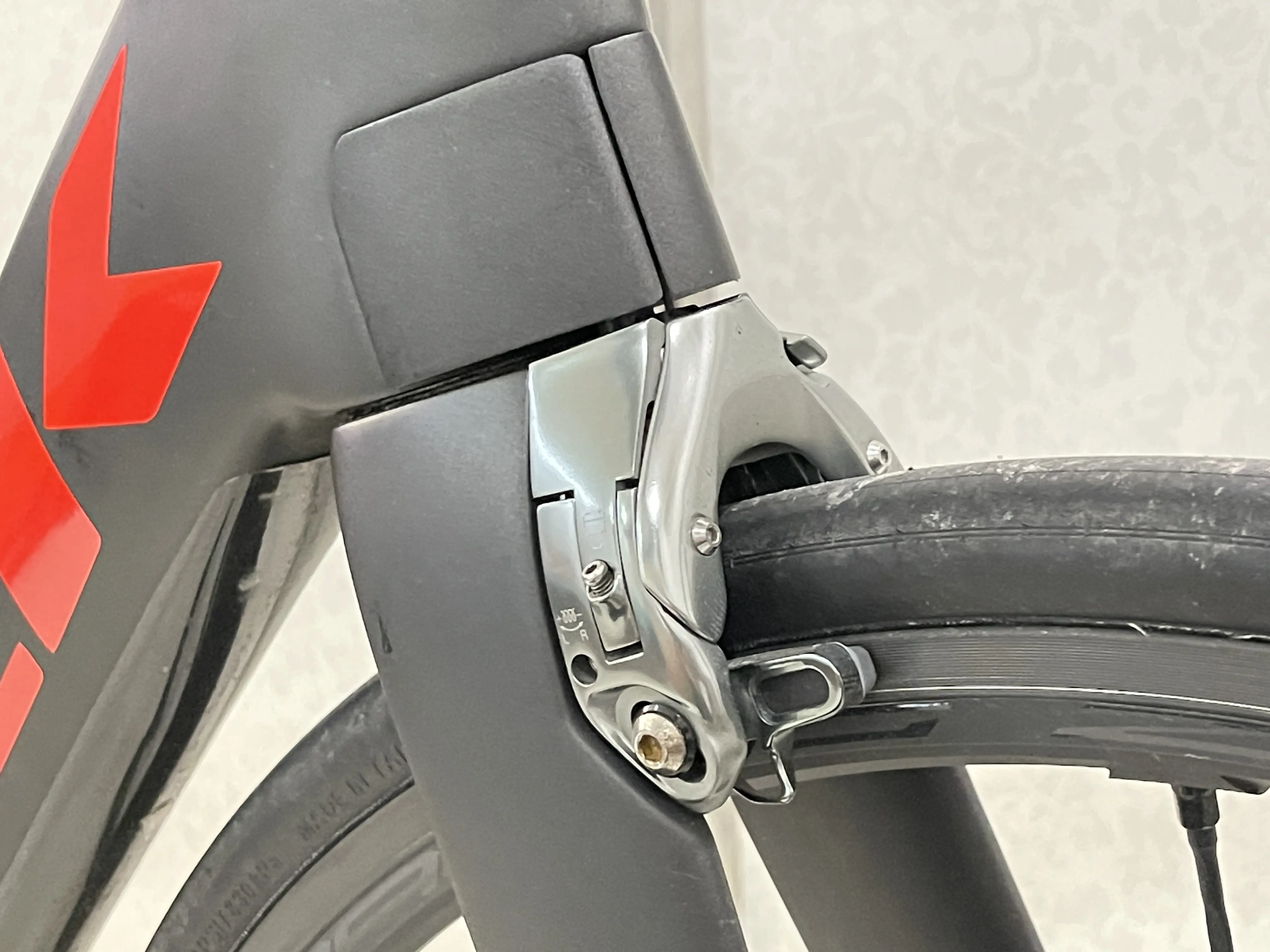 TREK Madone 9.9 Carbon Rim Brakes Complete Bike