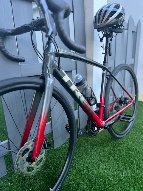 700c Trek Domane AL 5 Disc - Size 52