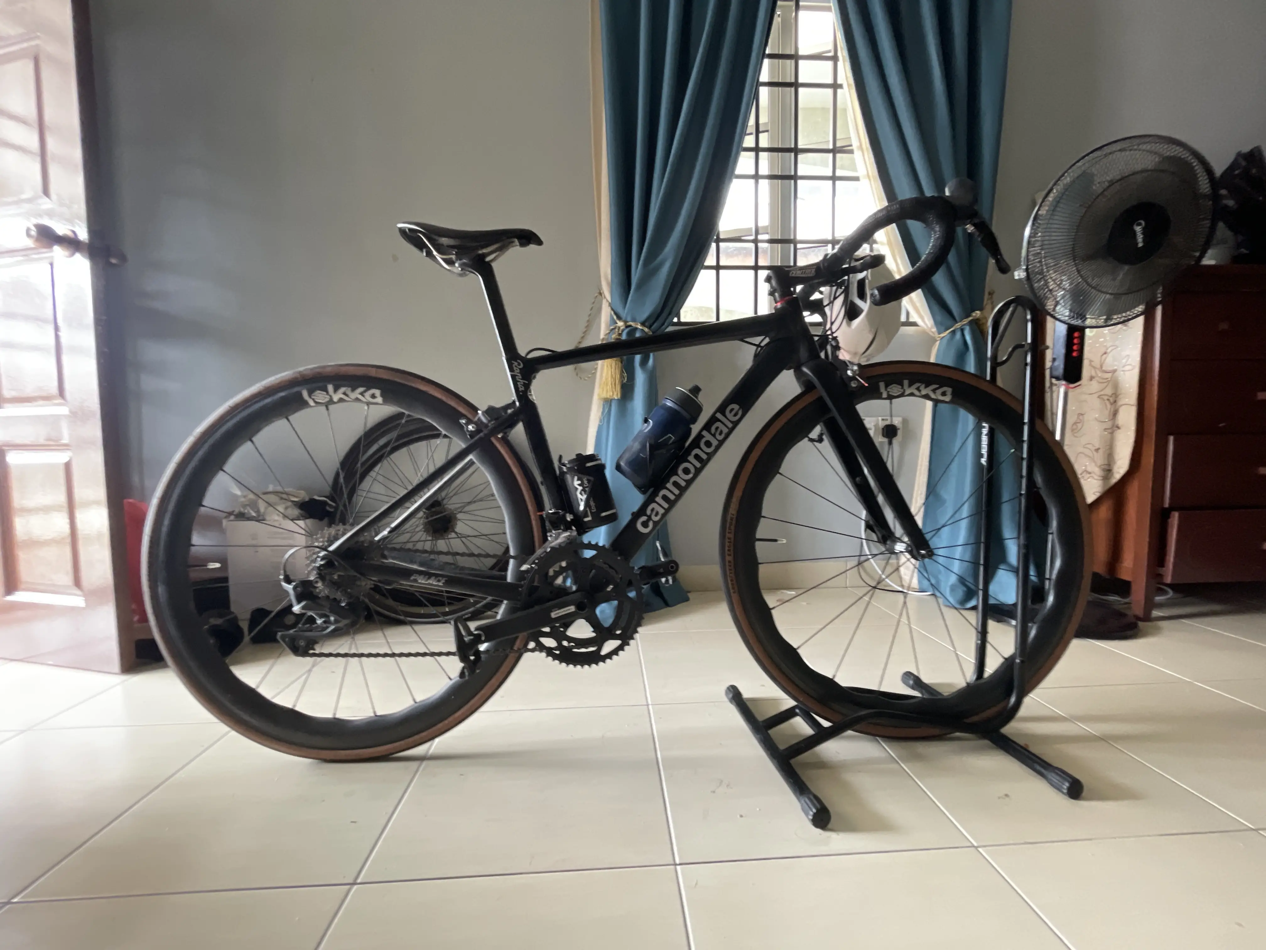 CANNONDALE CAAD13 CW CARBON WHEELS