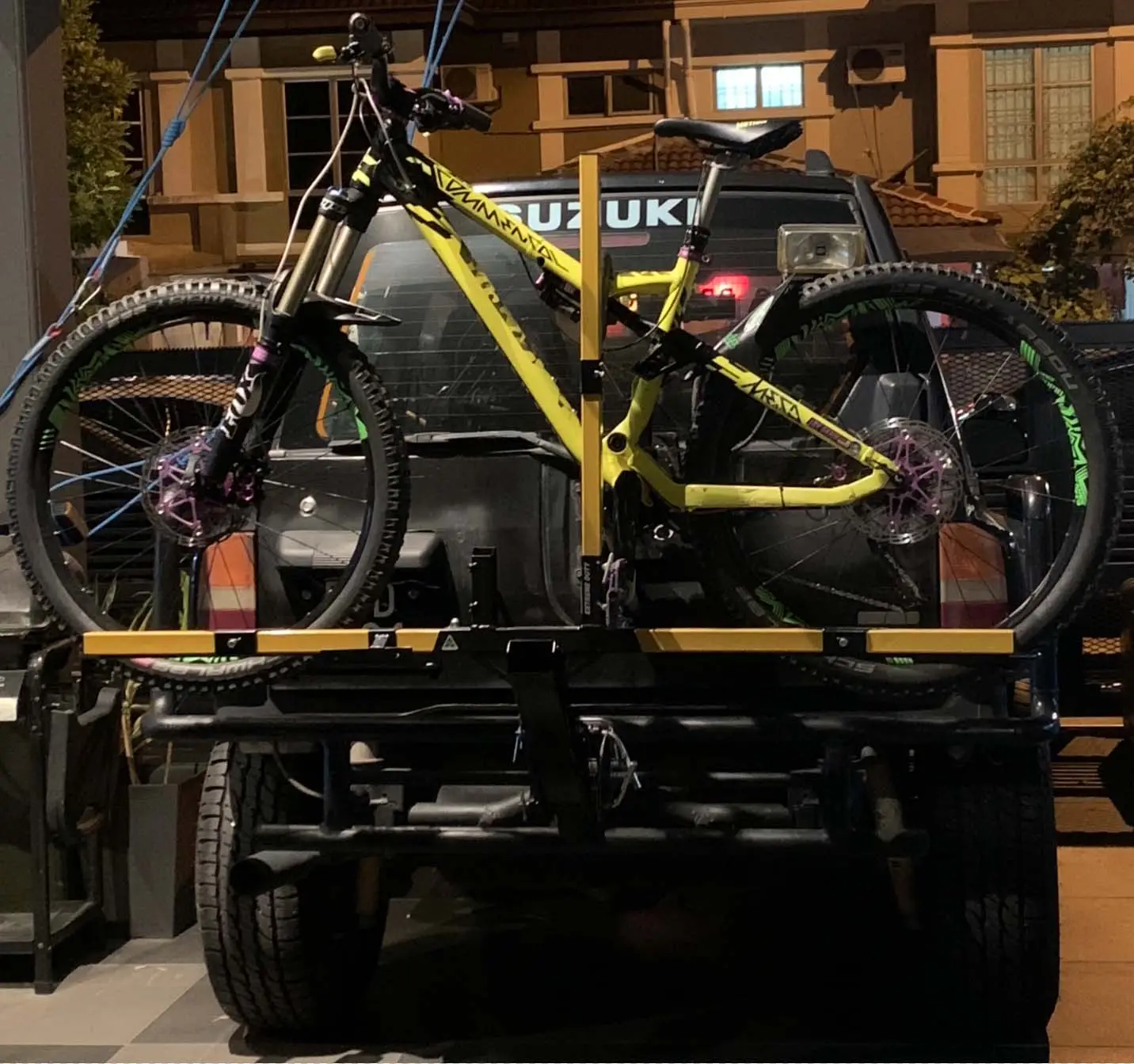 Commencal META AM V4