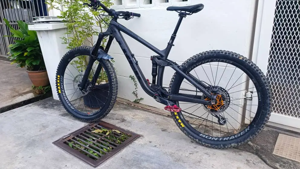 Remedy 8 27.5 (USED)