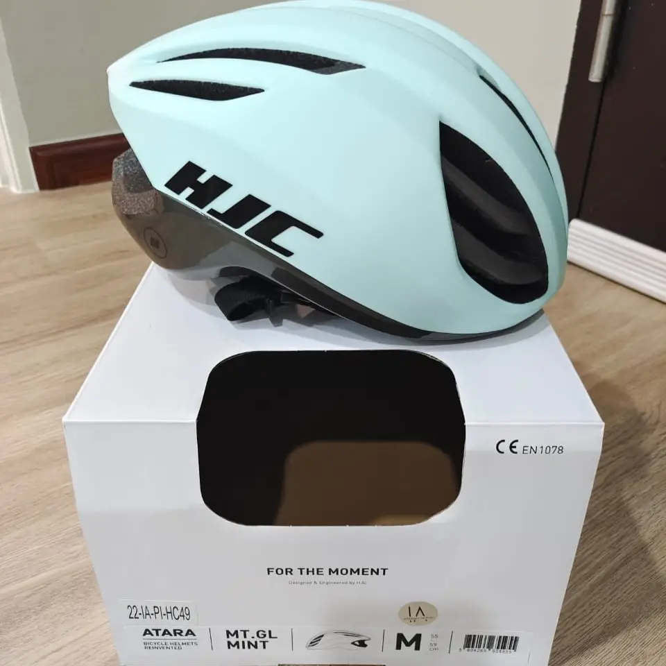 HJC Atara Mint size M (55-59cm)