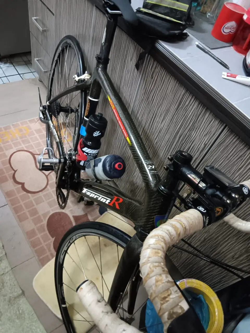 T sprint road bike
