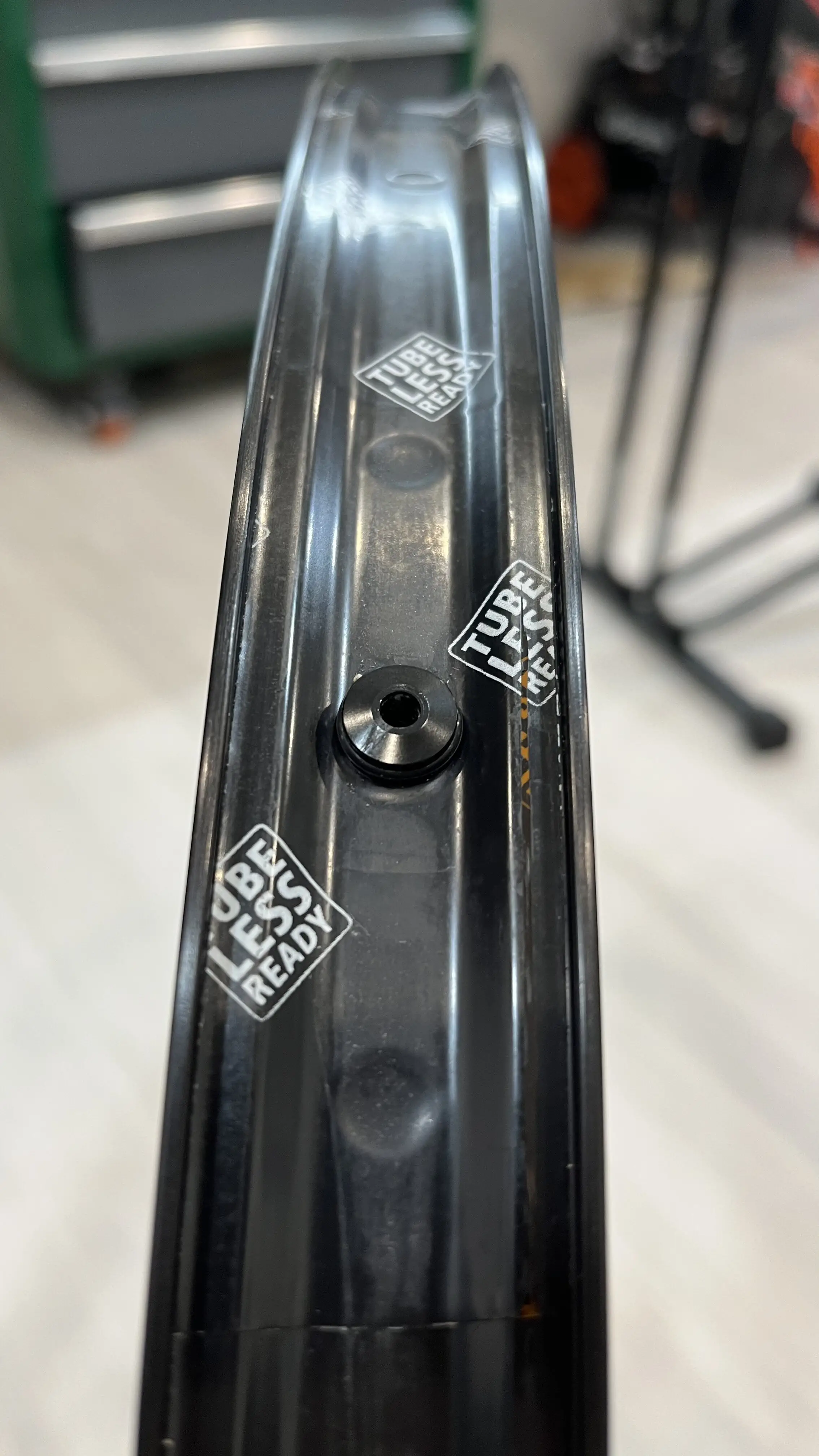 Specialized wheelset 29"/27.5" Tubeless Ready