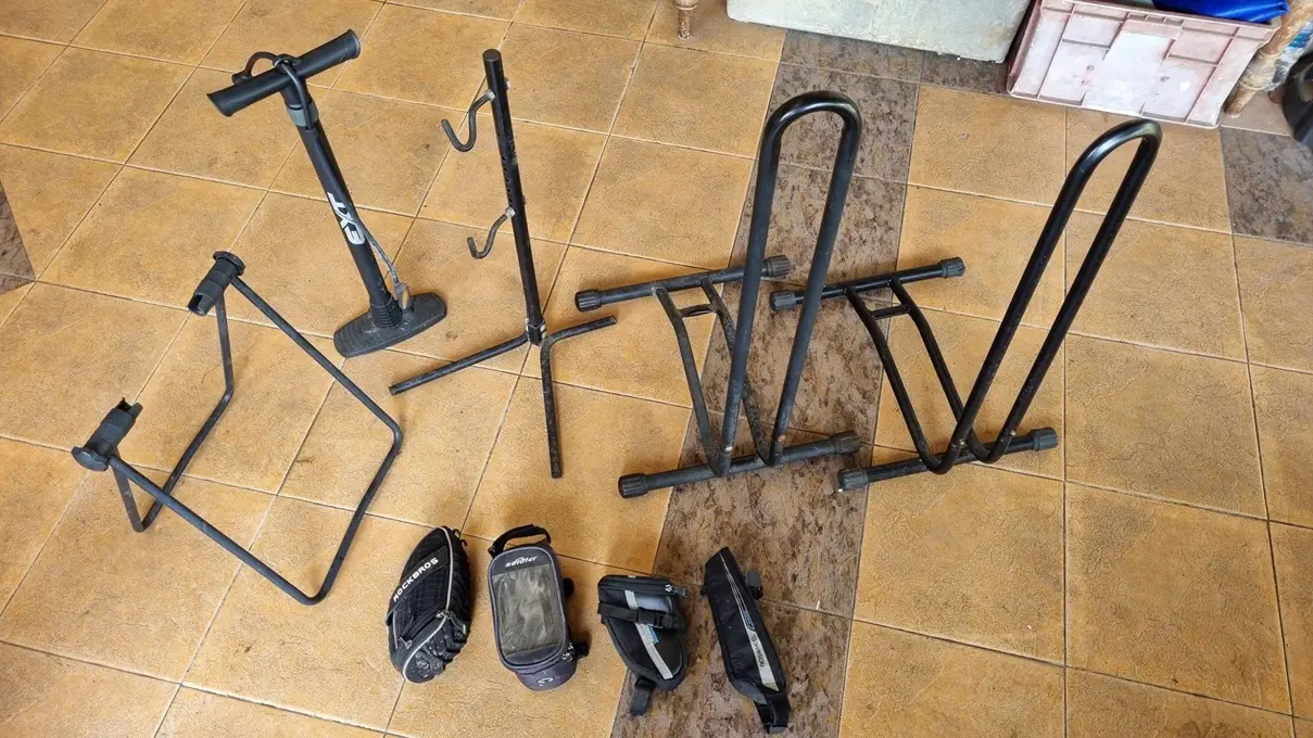 Polygon Strava & Raleigh Enzo MTBs, Montana City Bike & Kid's Bikes