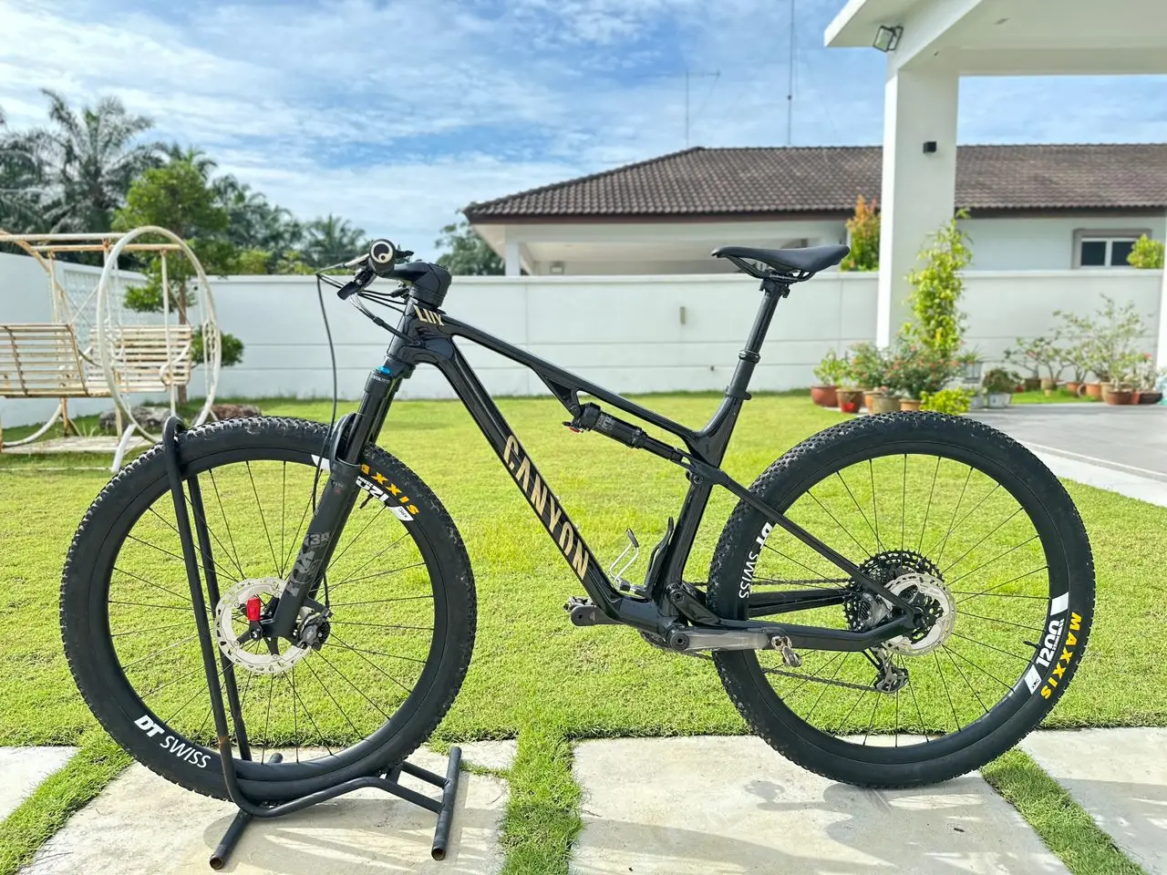 Canyon Lux Trail CF 7 2022 (update SHIMANO XTR Group set)