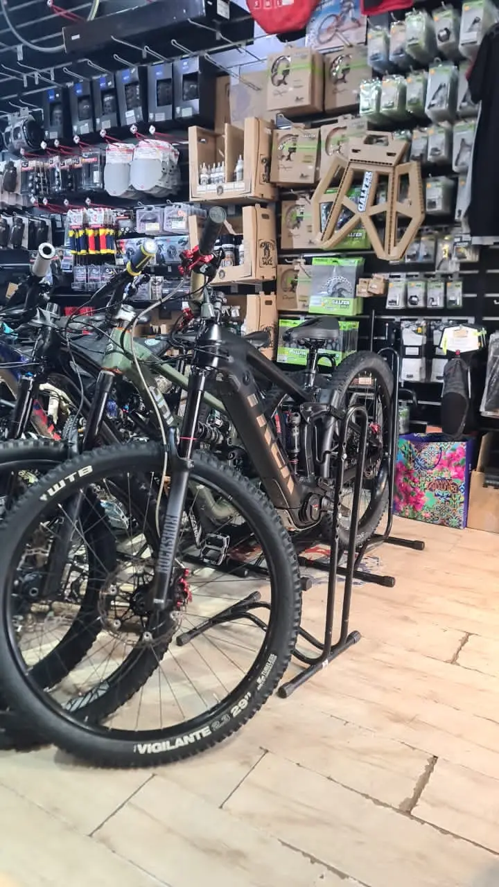 Trek Rail Carbon 9.5 Size M