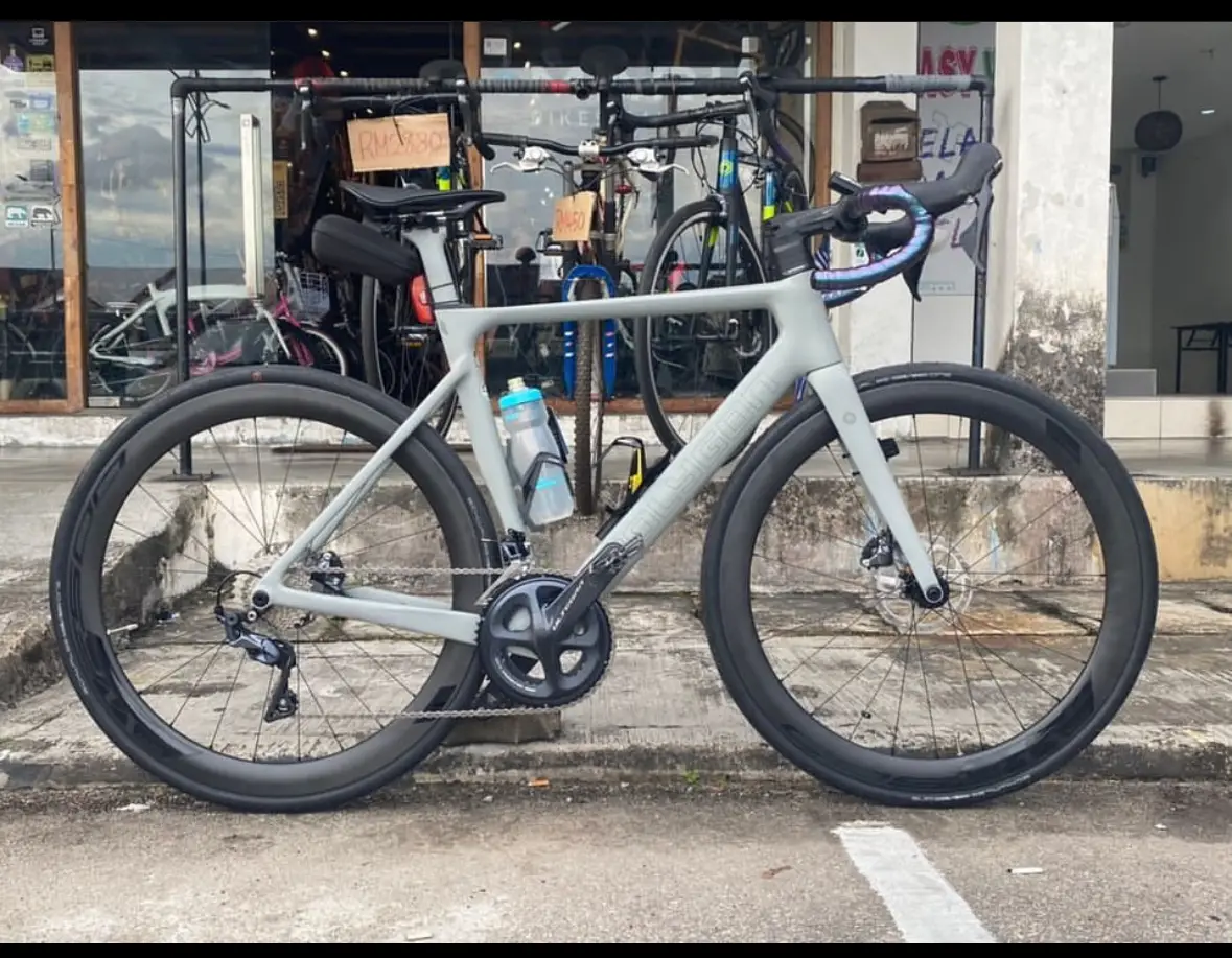 Polygon A8 Helios