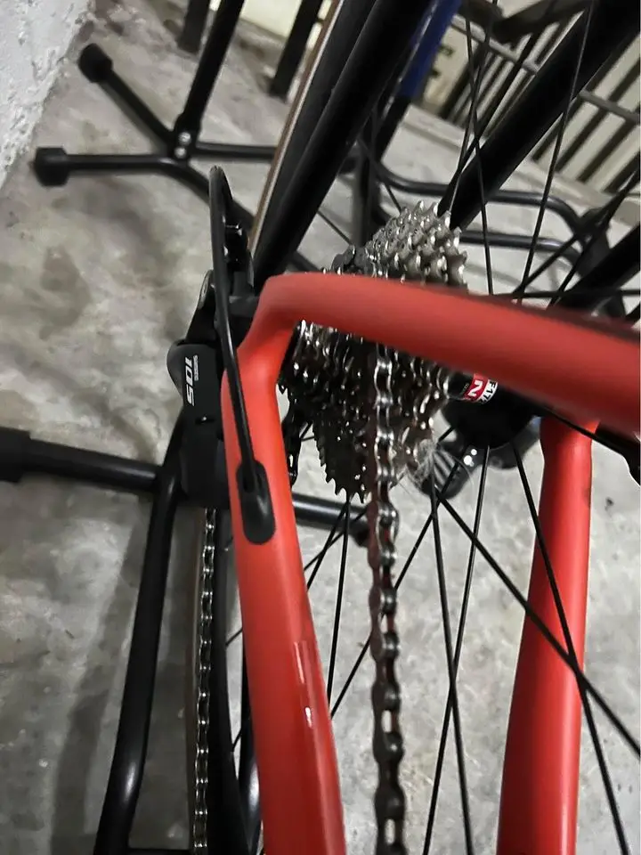 Alcott Ascari Lite rare red/orange matte colour