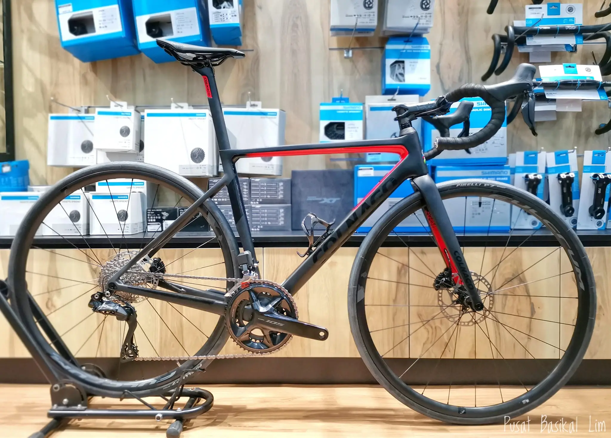Colnago V3 105 DI2 Disc Road Bike