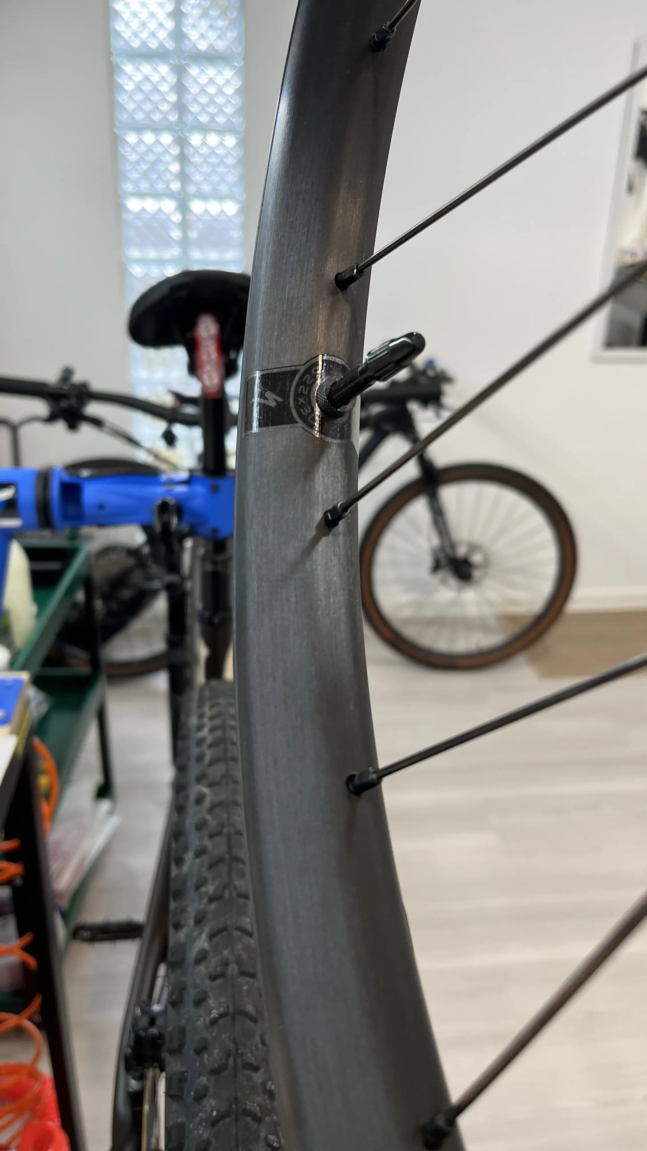Specialized Roval rear wheel 27.5 Tubeless Ready