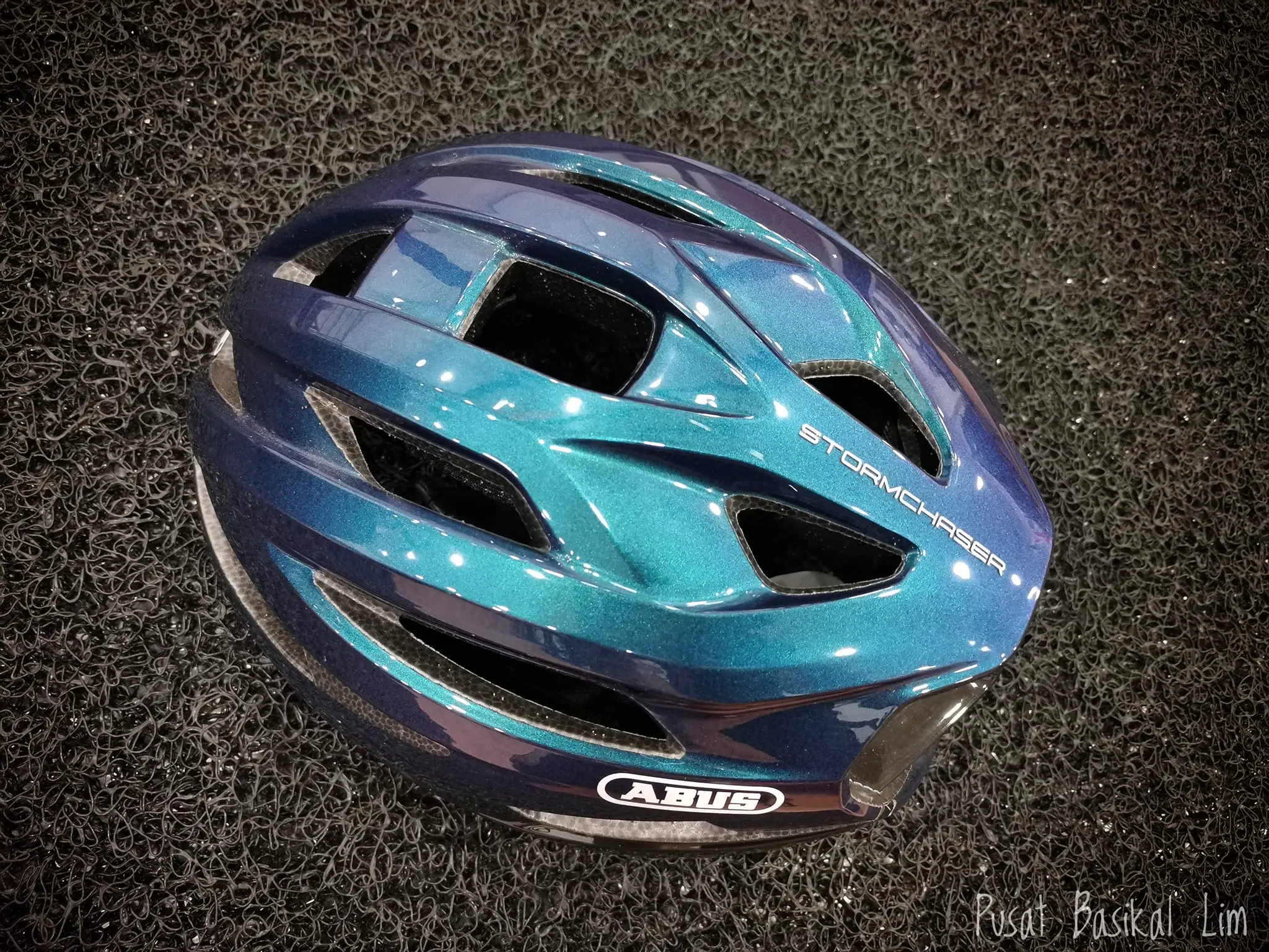 Abus Stormchaser Cycling Helmet