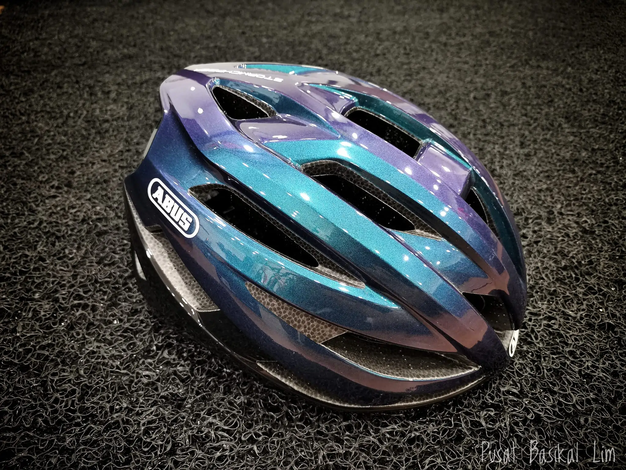 Abus Stormchaser Cycling Helmet