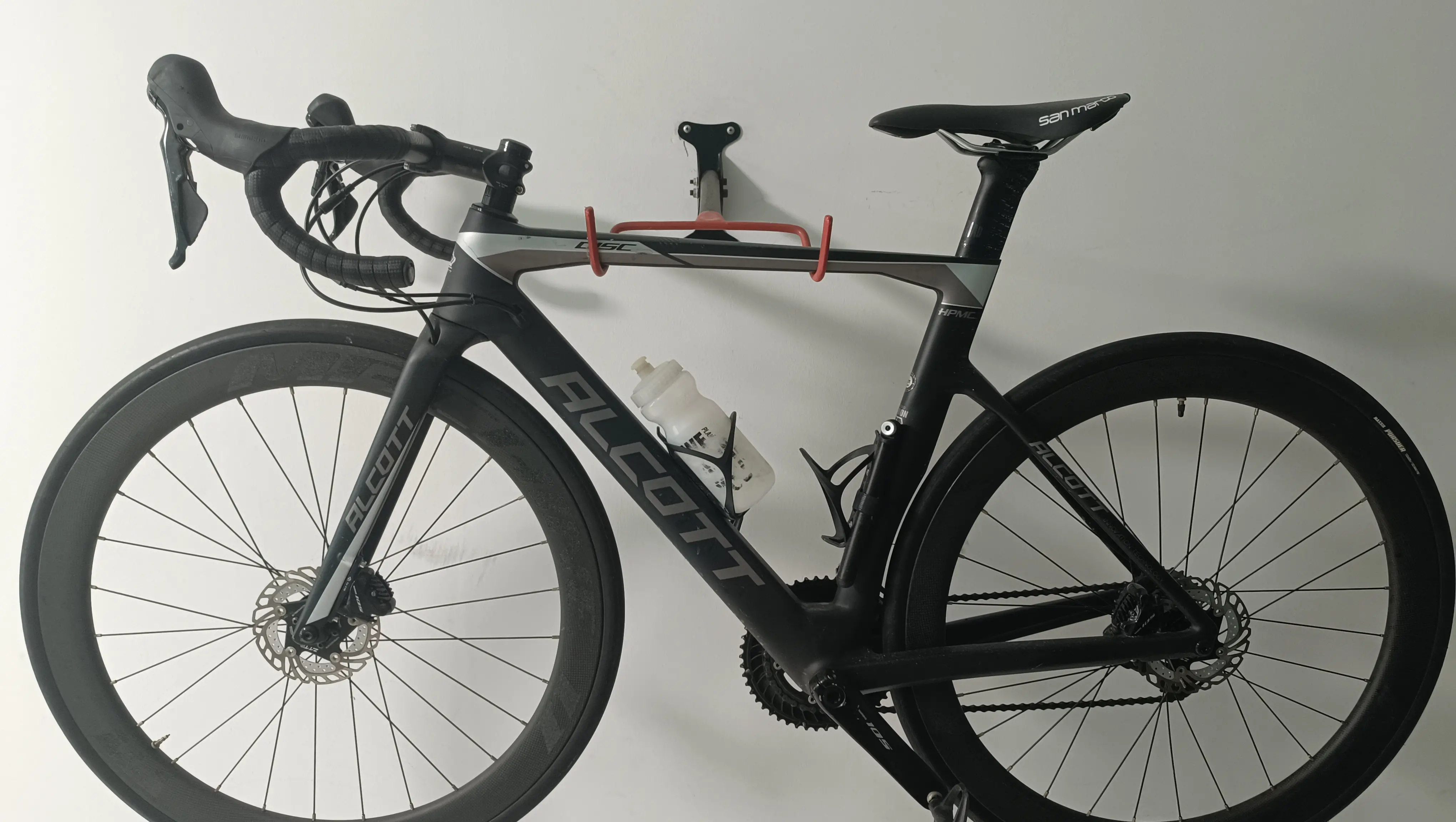 Alcott rossa advance