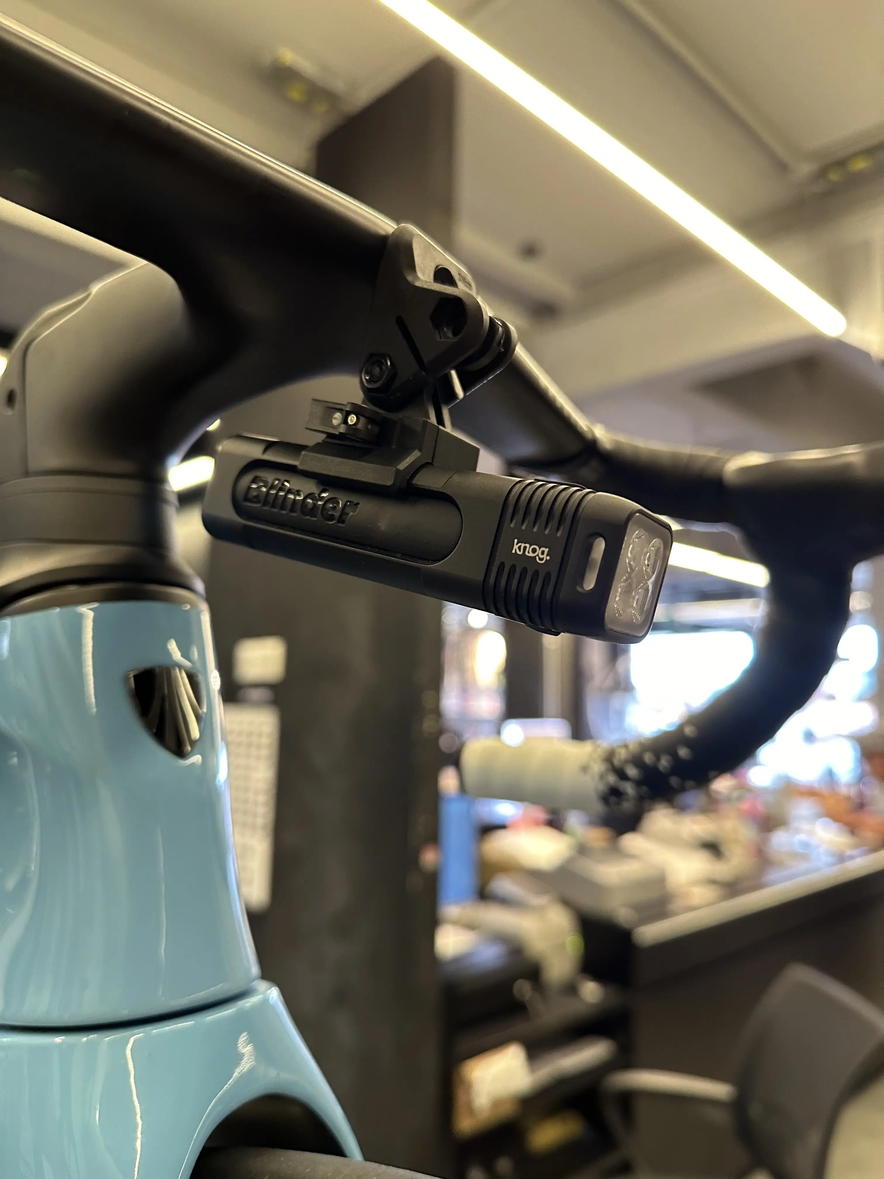 Knog Blinder 900