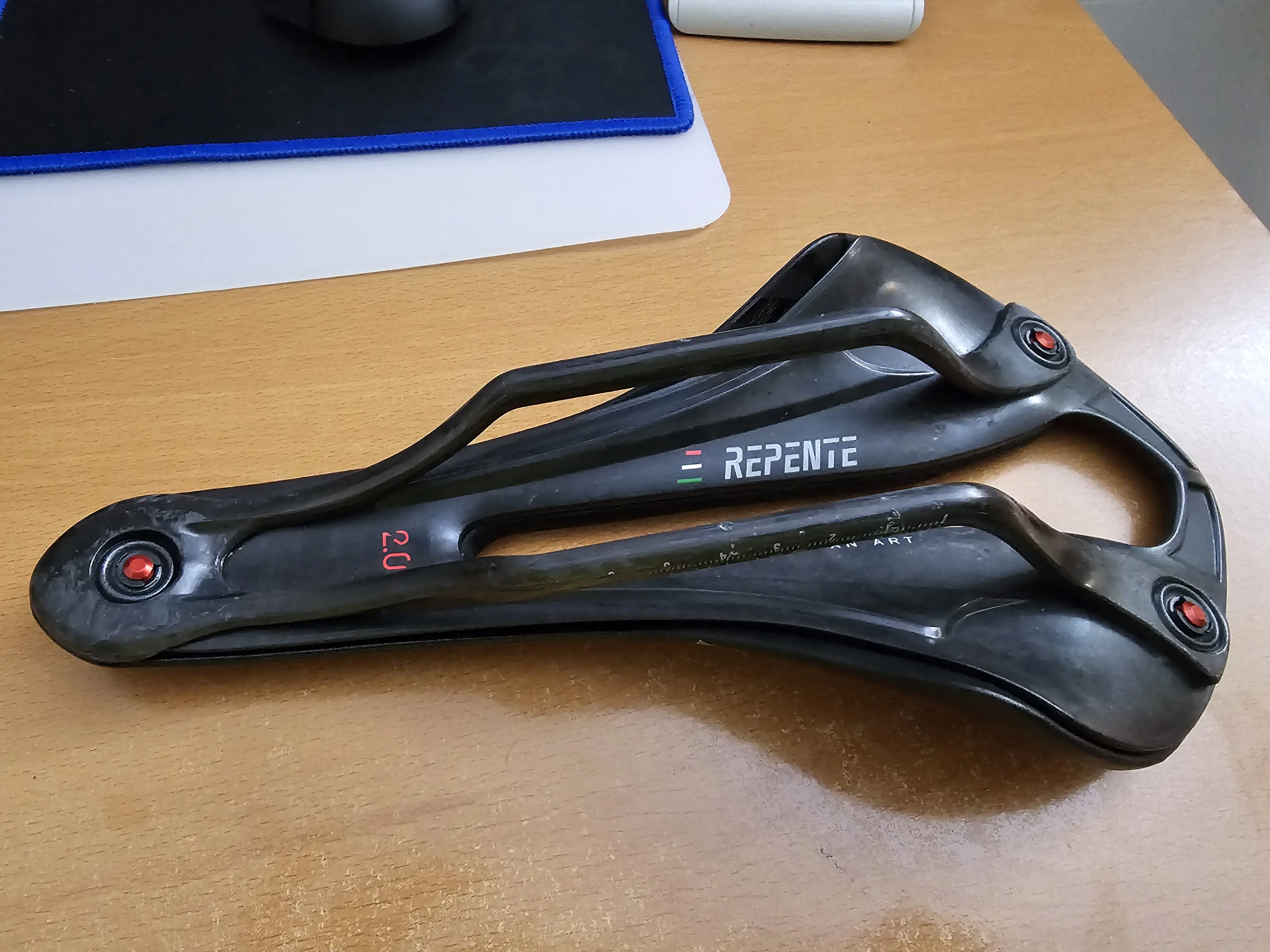 Repente  saddle