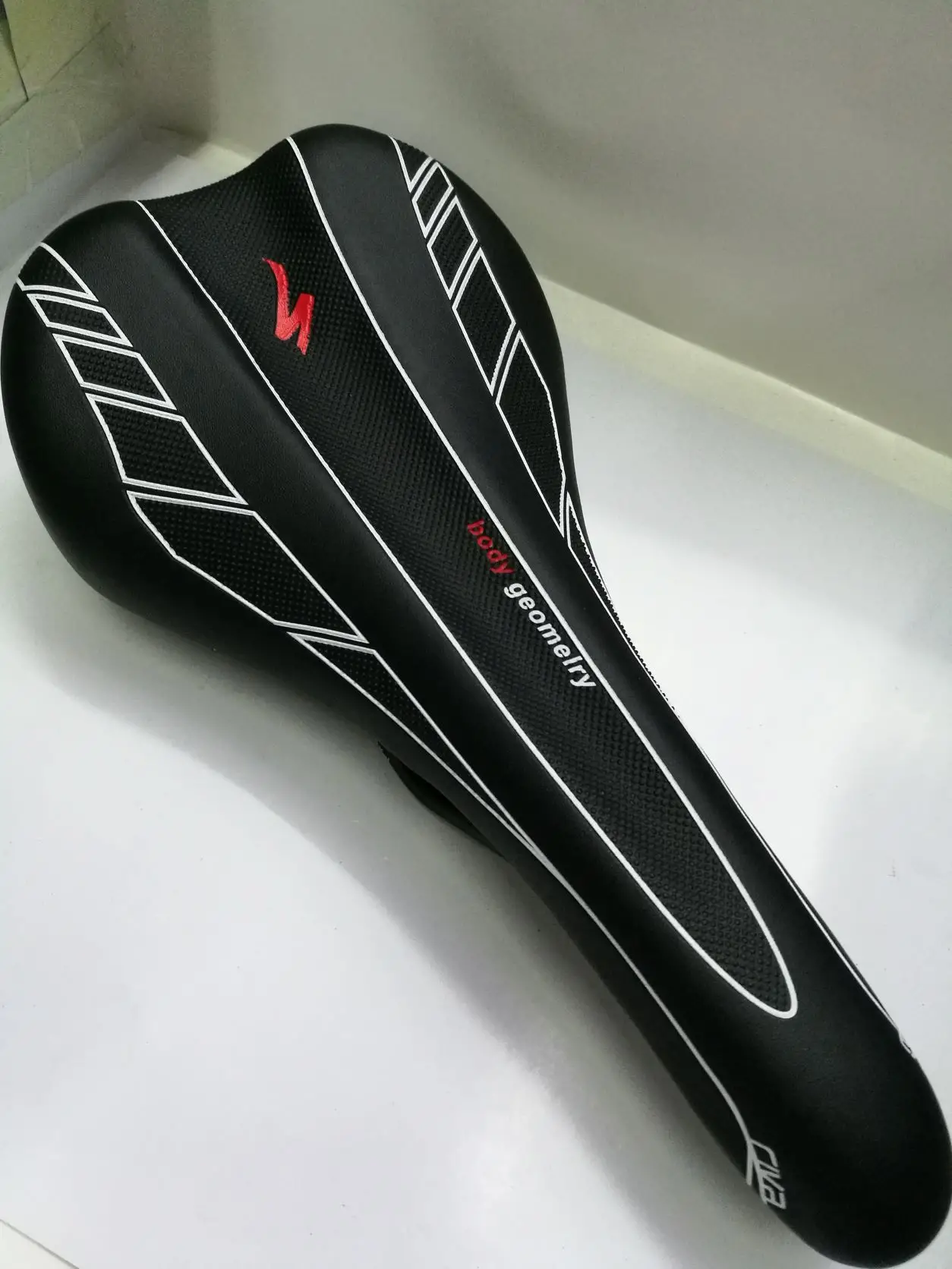 SPECIALIZ BICYCLE SADDLE MOUNTAIN BIKE ROAD BIKE