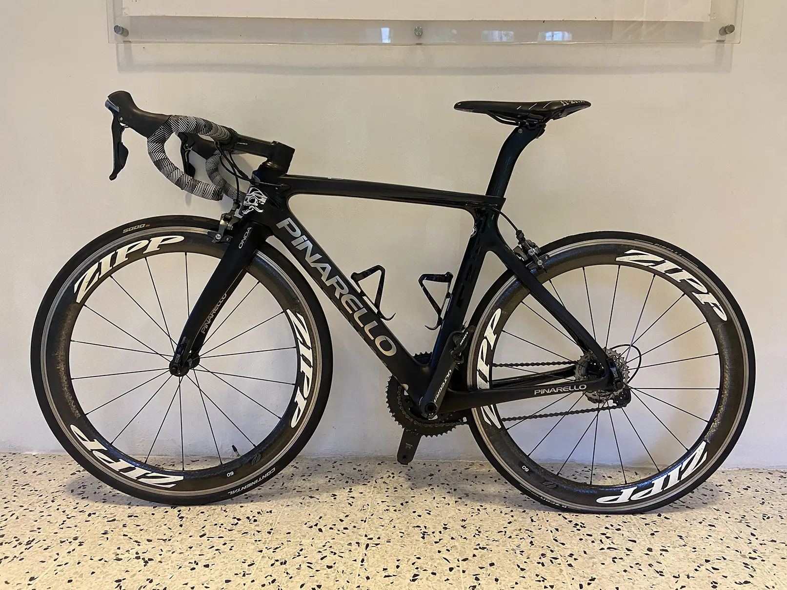 Pinarello GAN RS Maglia Nera Complete Bike