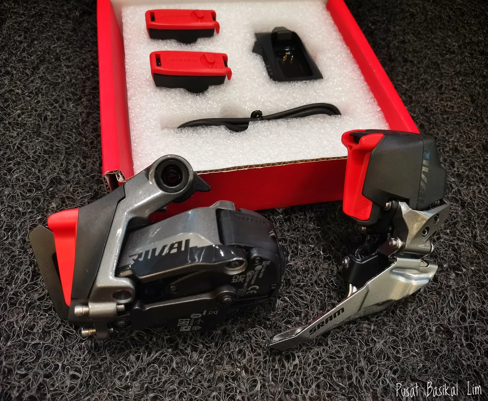 Sram Rival Etap AXS Groupset