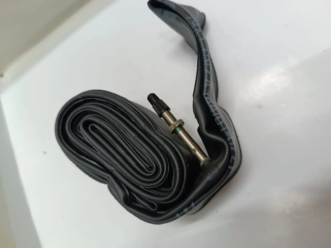 MAXXIS 29 INCH BICYCLE INNER TUBE MOUNTAIN BIKE