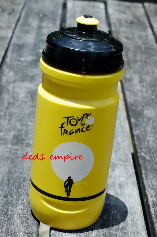 TOUR DE FRANCE – botol air basikal kuning (ASLI)