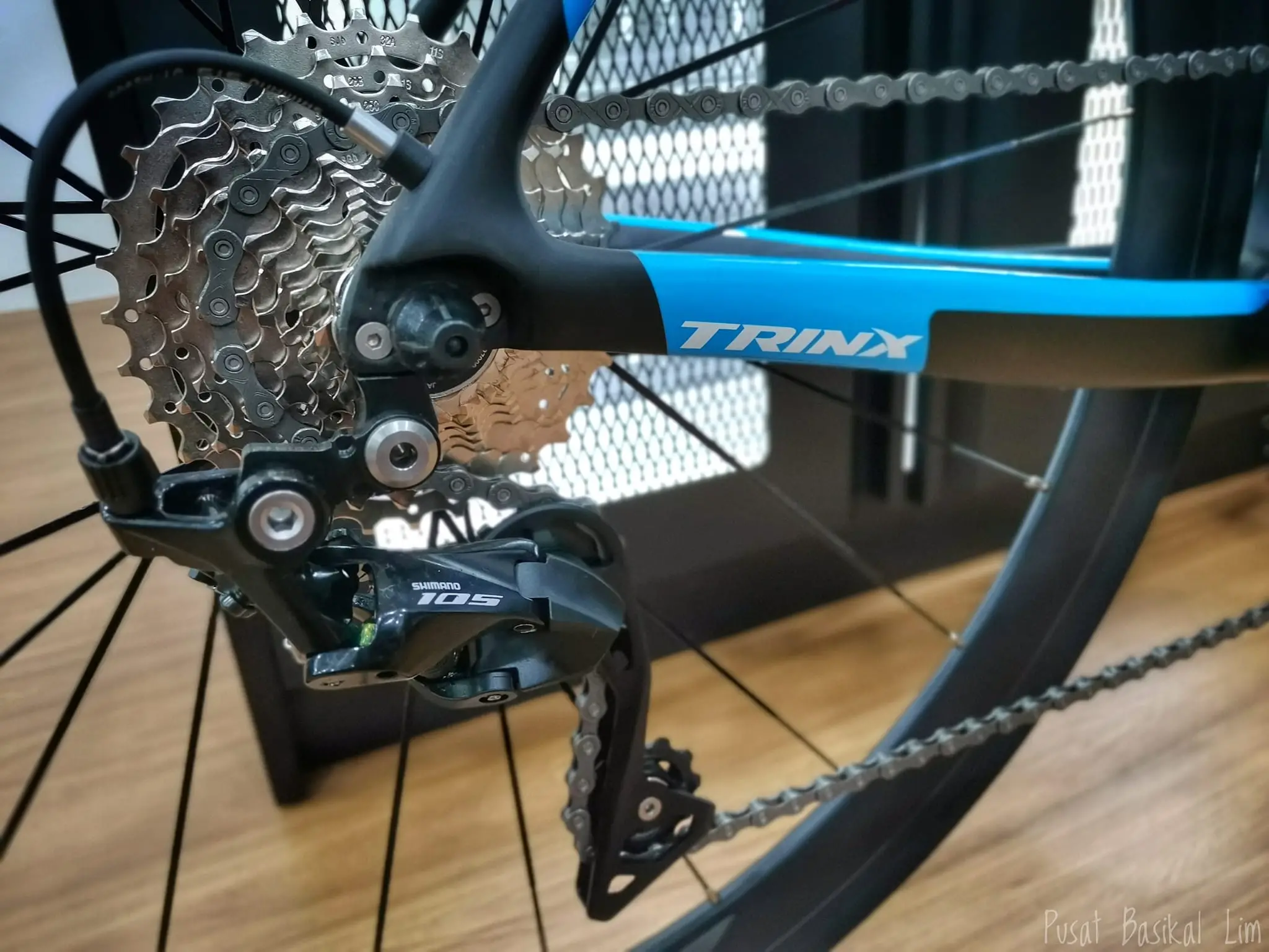 Trinx Rapid 2.0 Carbon Road Bike