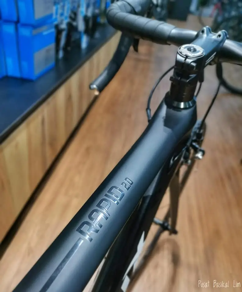Trinx Rapid 2.0 Carbon Road Bike