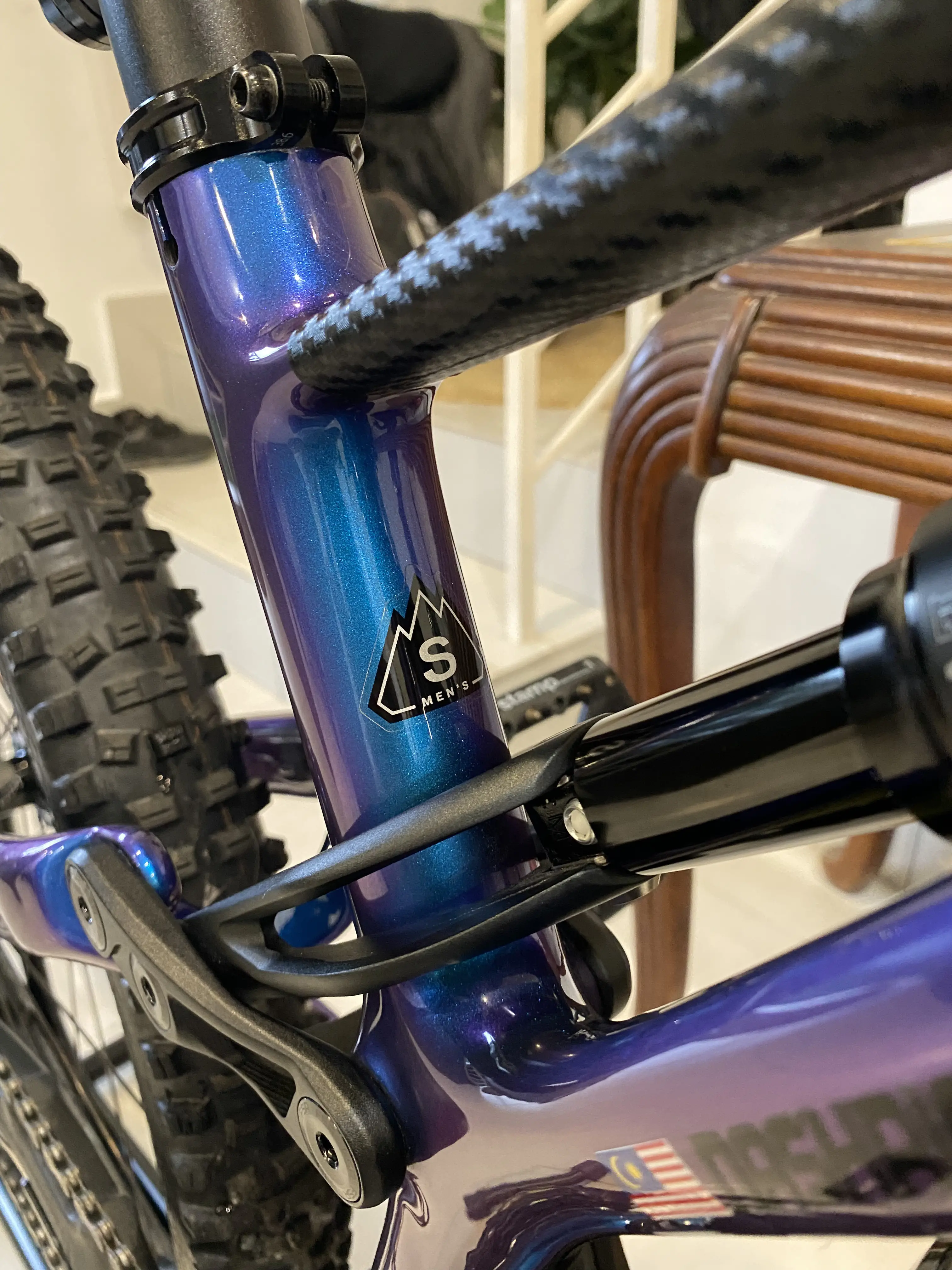SPECIALIZED STUMPJUMPER COMP CARBON (27.5)