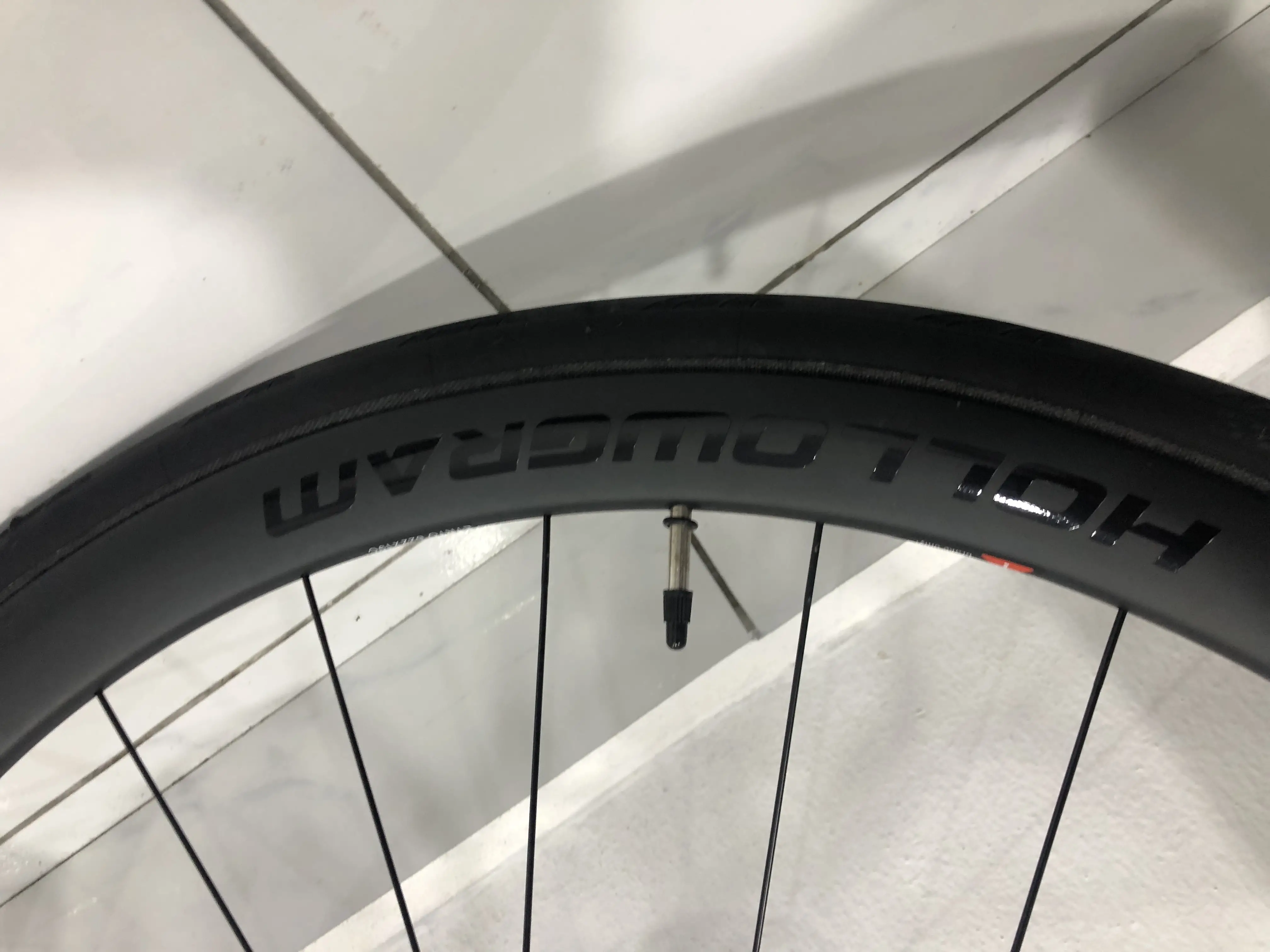 Hollowgram Wheelset