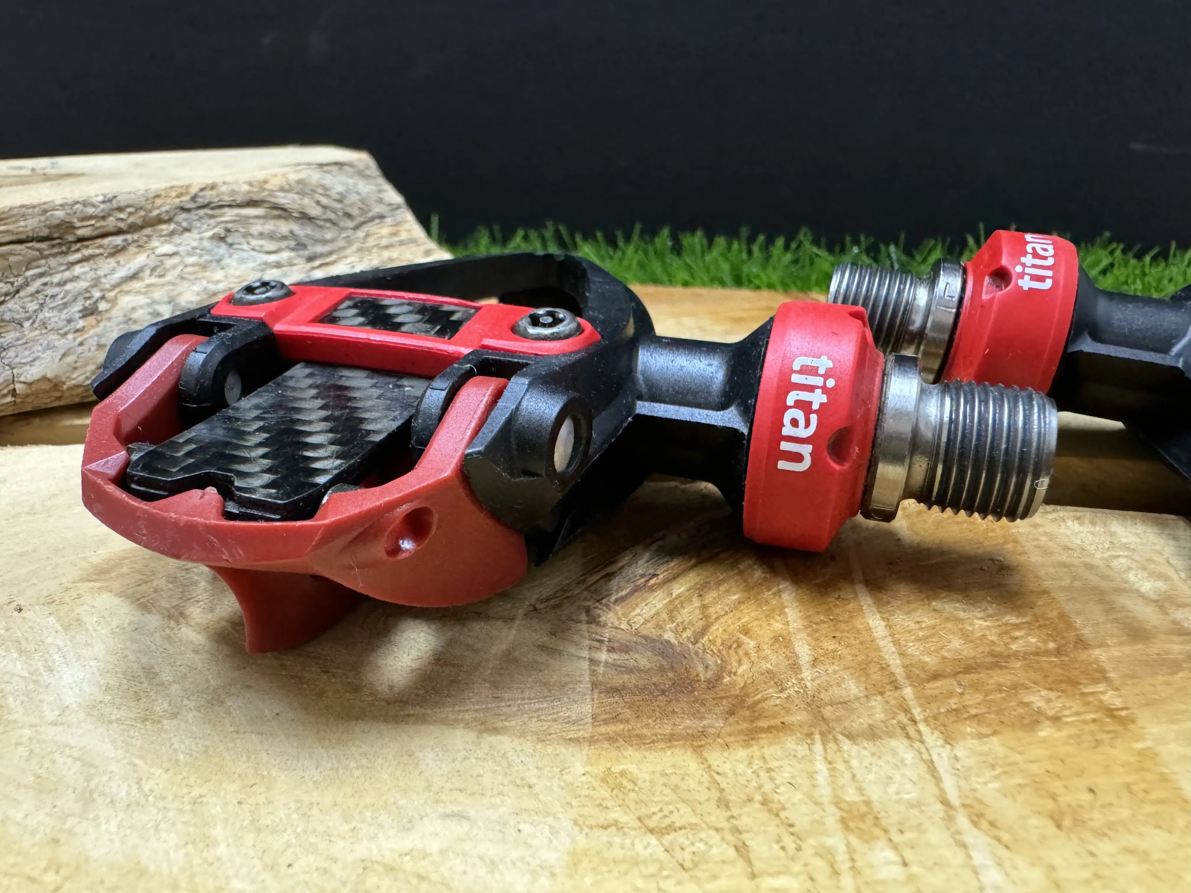 Time Titan Carboflex flecible carbon blade red/black - used