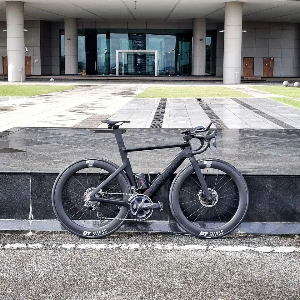 Canyon Aeroad CF SLX Disc Di2