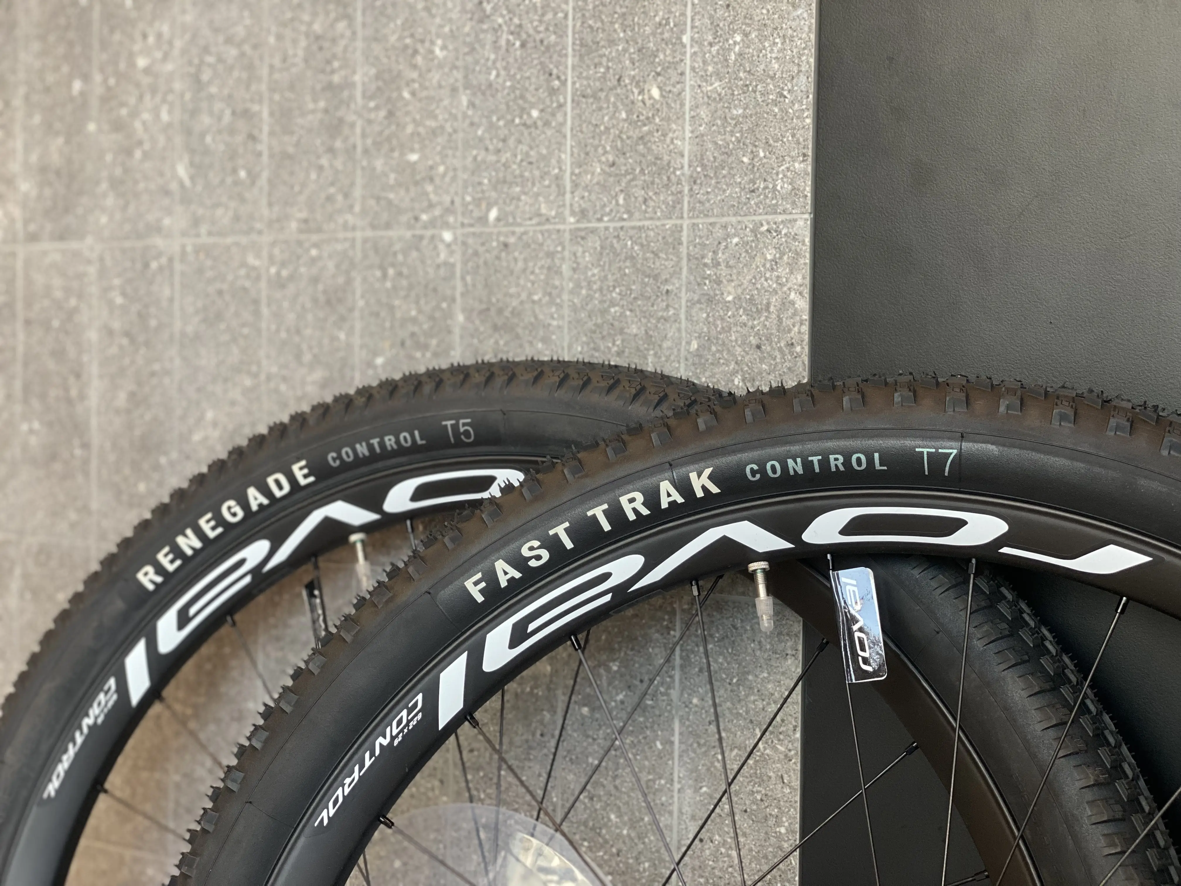 Roval Control Carbon MTB Wheelset for sale!!!