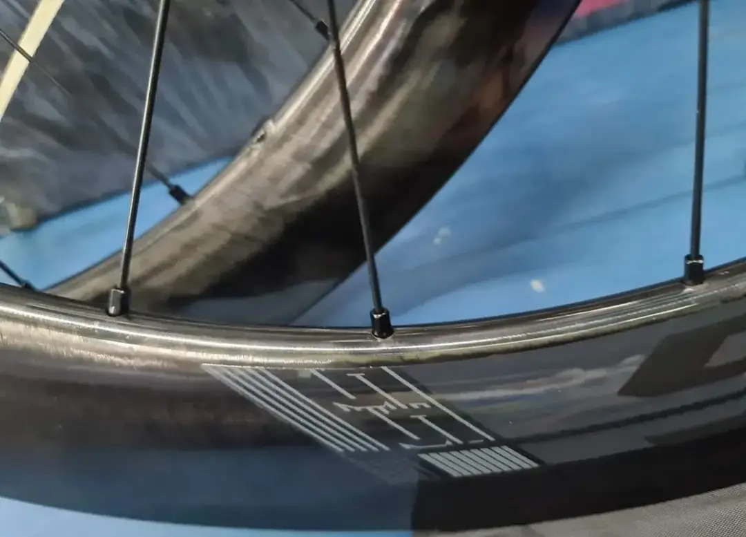 Fulcrum Wind 55 Disc -Carbon Wheelset- (55mm) (Brand New !!)