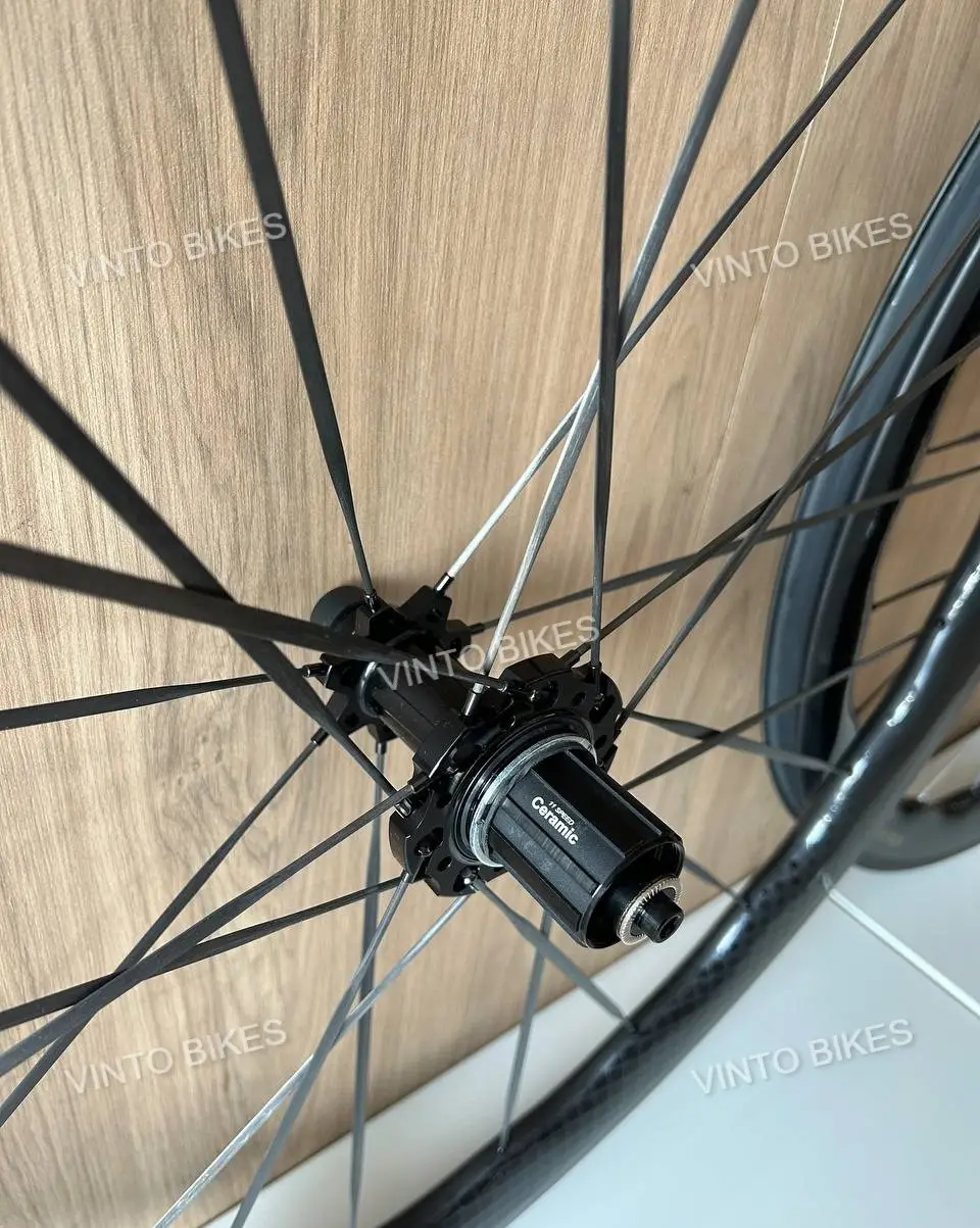 KOMCAS CARBON WHEELSET EVO SERIES - Rim Brake / Disc Brake