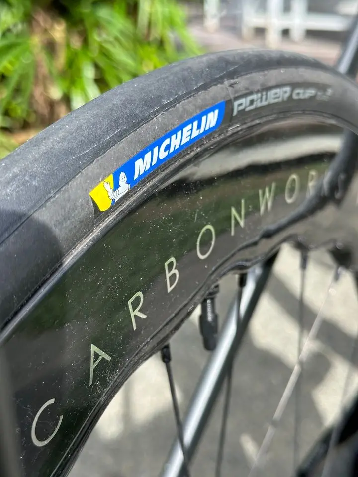 2021 Trek Madone SLR Disc Ultegra Di2 & Princeton CarbonWorks Wake 6560