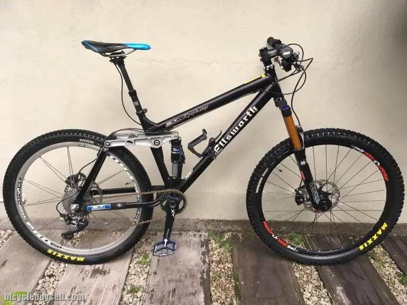 Ellsworth Full Suspension 27.5 / 26" MTB